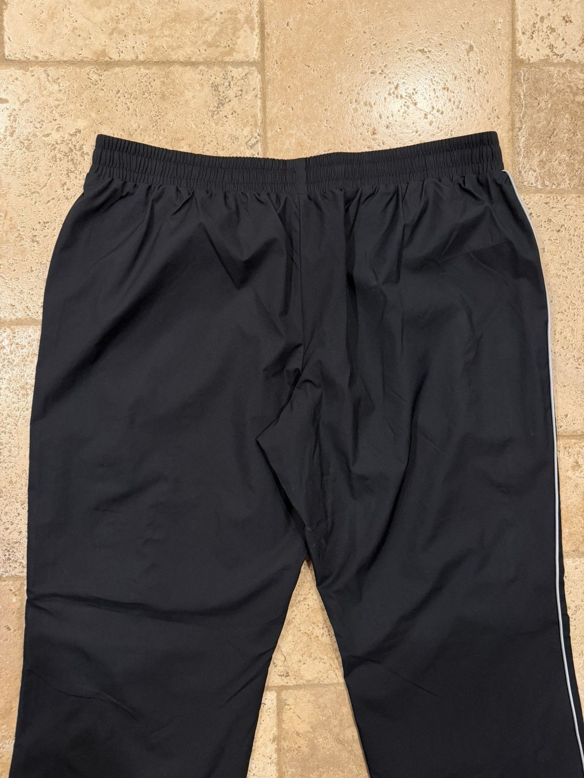 Nike Vintage Nike Track Black Baggy Lined Windbreaker Pants Size US 36 / EU 52 - 9 Thumbnail