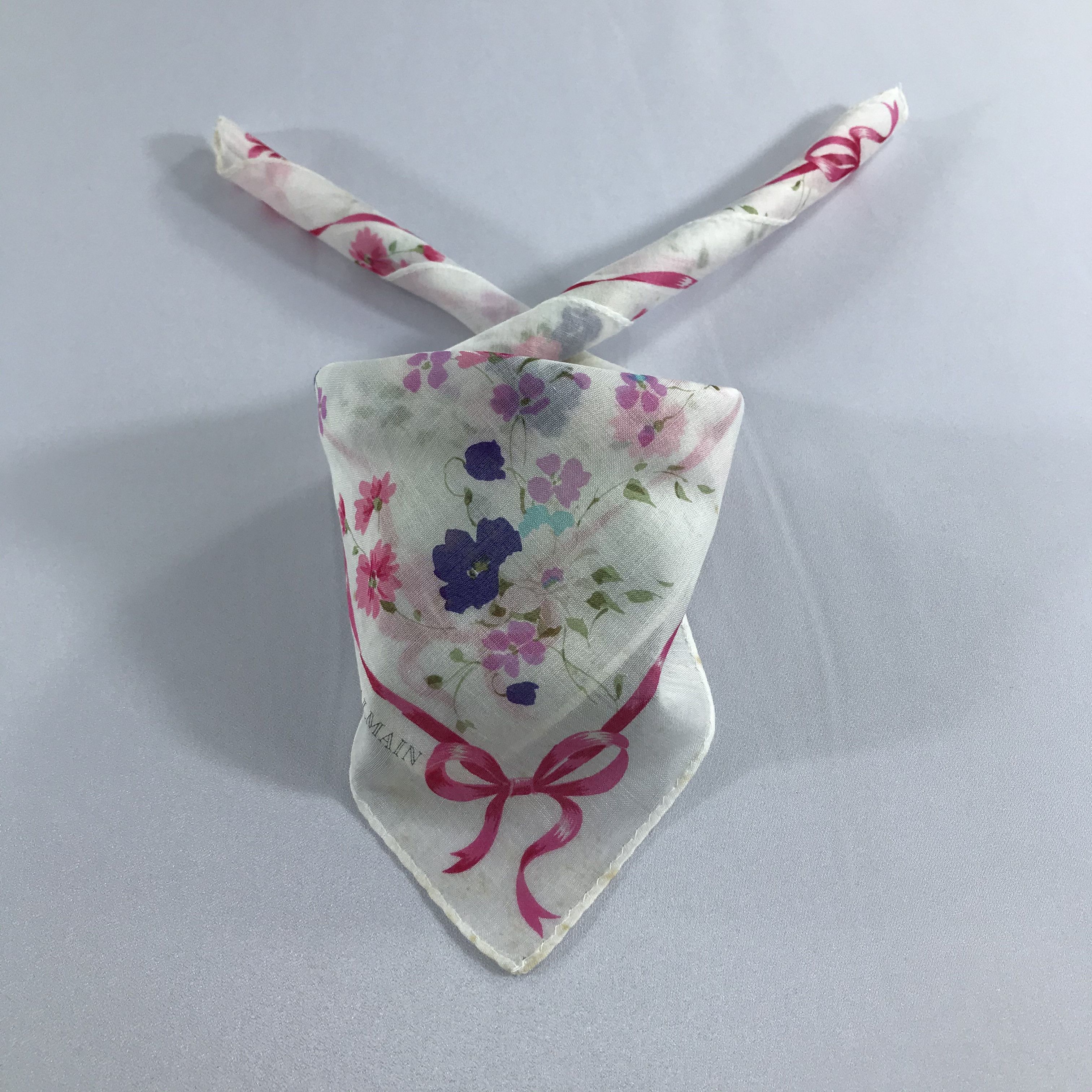 Pierre Balmain Pierre Balmain Handkerchief Neckerchief Bandana H1062 Size ONE SIZE - 1 Thumbnail