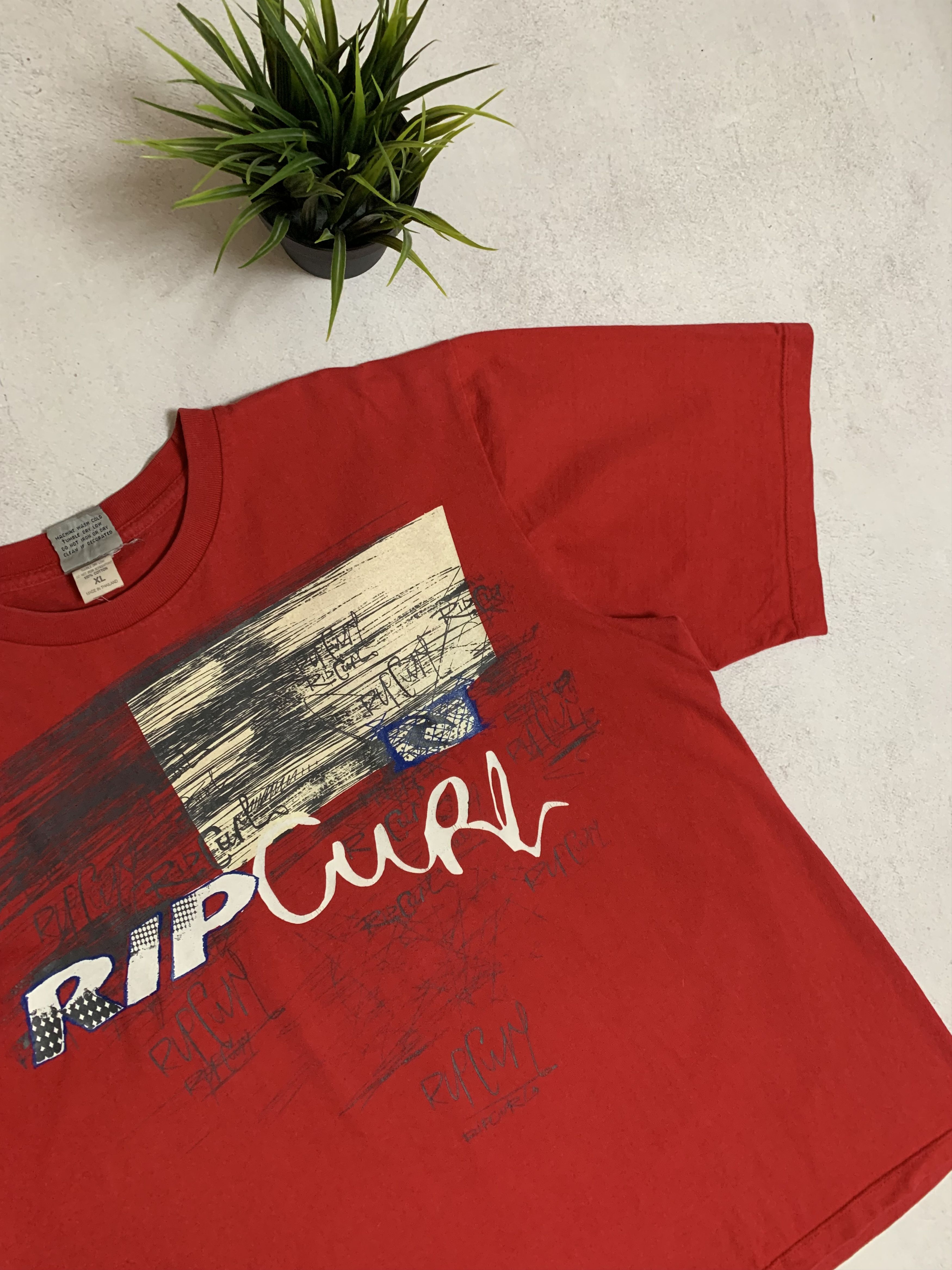 Rip Curl × Vintage Vintage Rip Curl T Shirt Tee Baggy Crazy Big Logo Y2K 90s Size US XL / EU 56 / 4 - 2 Thumbnail