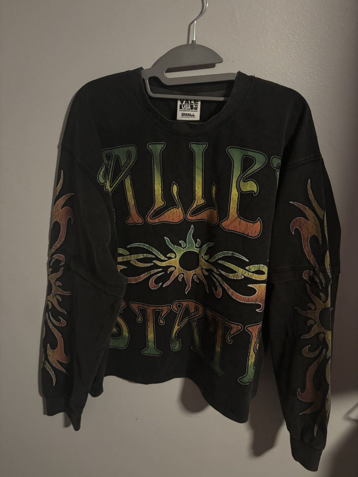 Vale Vale Tribal long sleeve Size US S / EU 44-46 / 1 - 1 Thumbnail