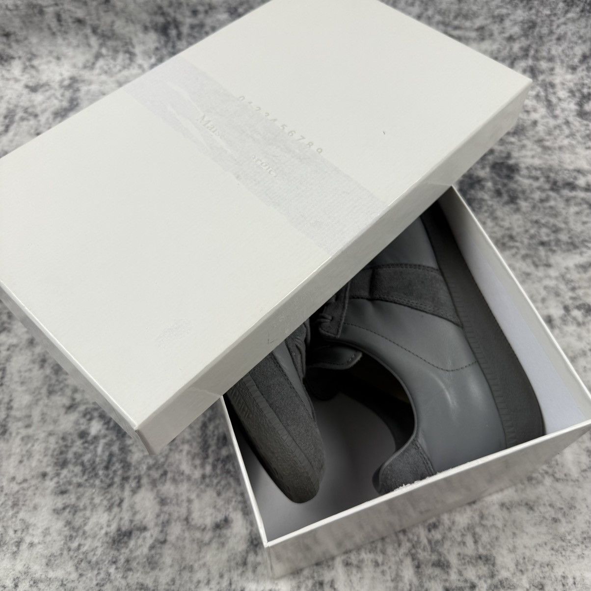 Maison Margiela Masion Margiela Replica ‘Grey’ Low Shoes Size US 9 / EU 42 - 10 Thumbnail