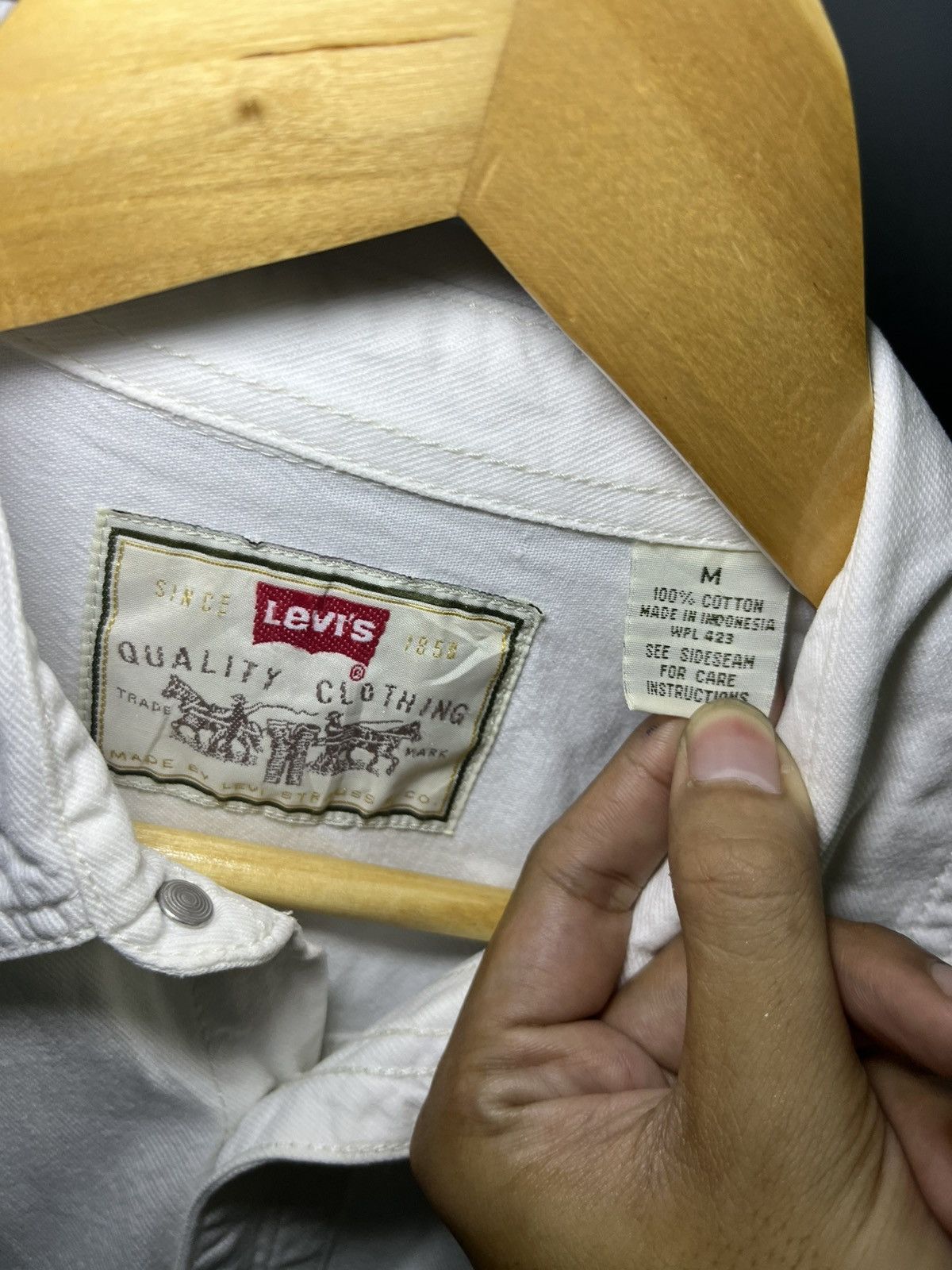 Levi's Vintage Clothing VTG Levi’s long sleeve white denim shirts Size US M / EU 48-50 / 2 - 2 Thumbnail