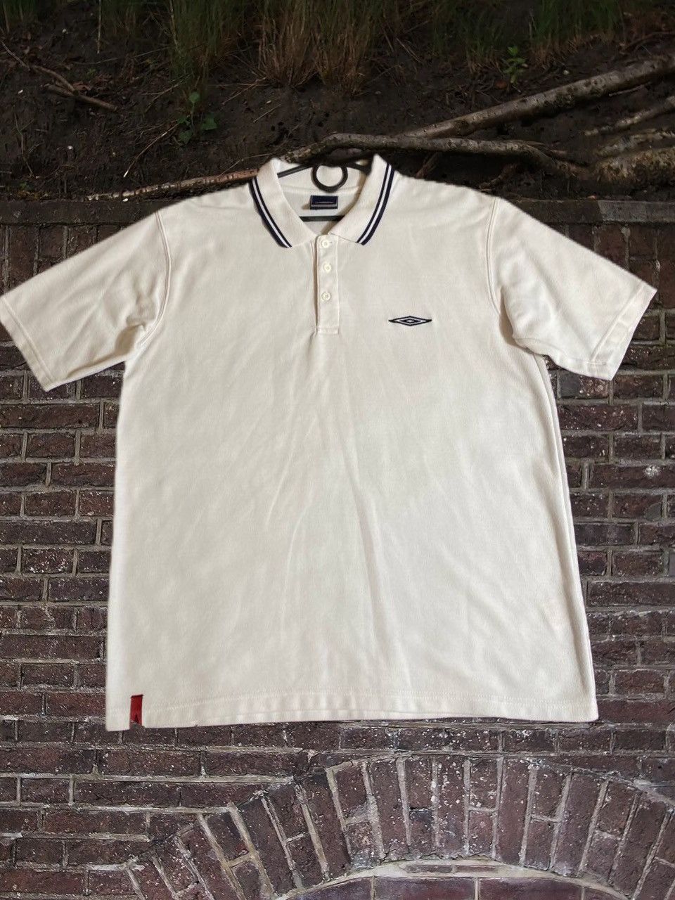 Umbro × Vintage Vintage Umbro Graphic Logo Distressed 90’s tee Size US L / EU 52-54 / 3 - 1 Thumbnail