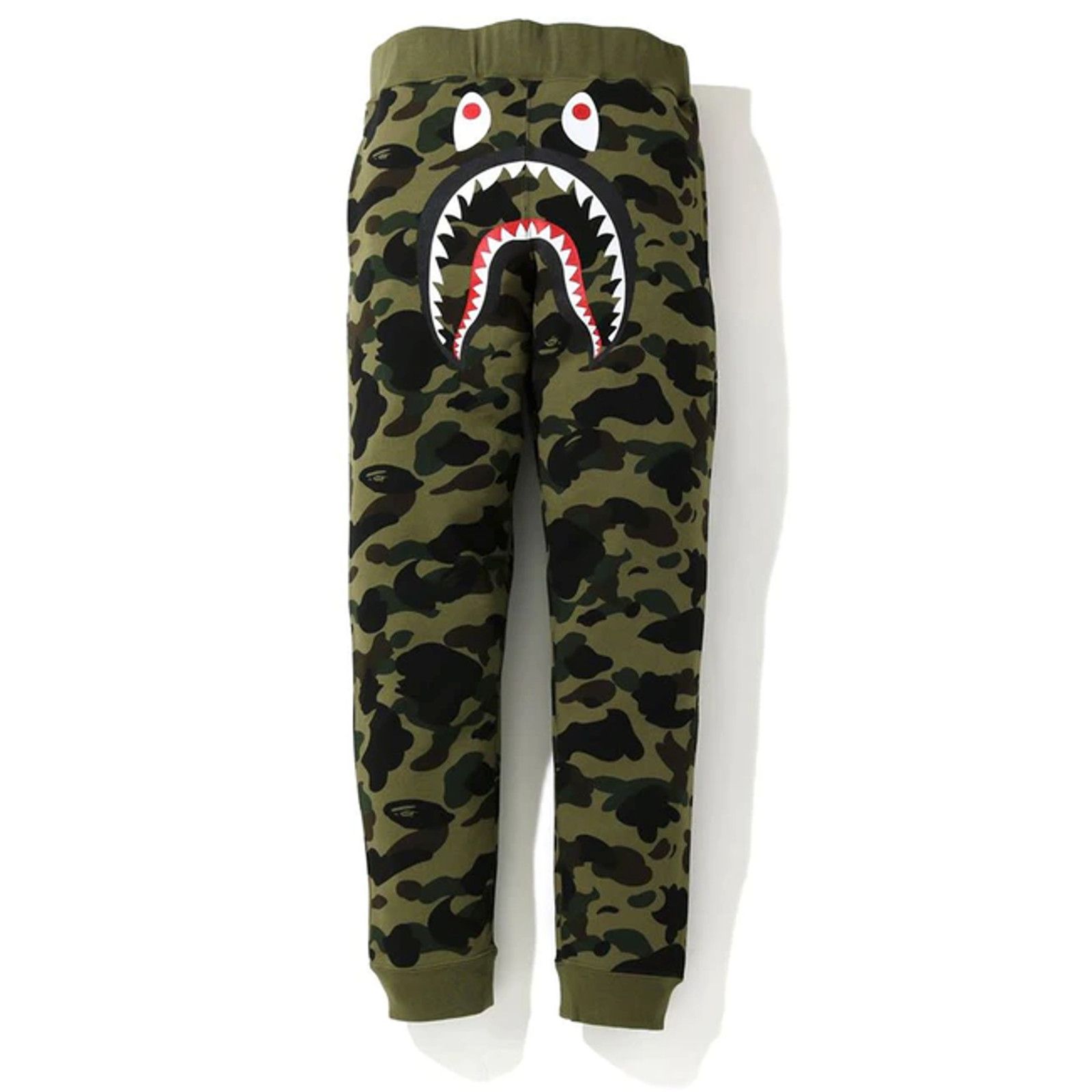 image of Bape 1St Camo Shark Slim Sweatpants Green/black, Men's (Size 36)