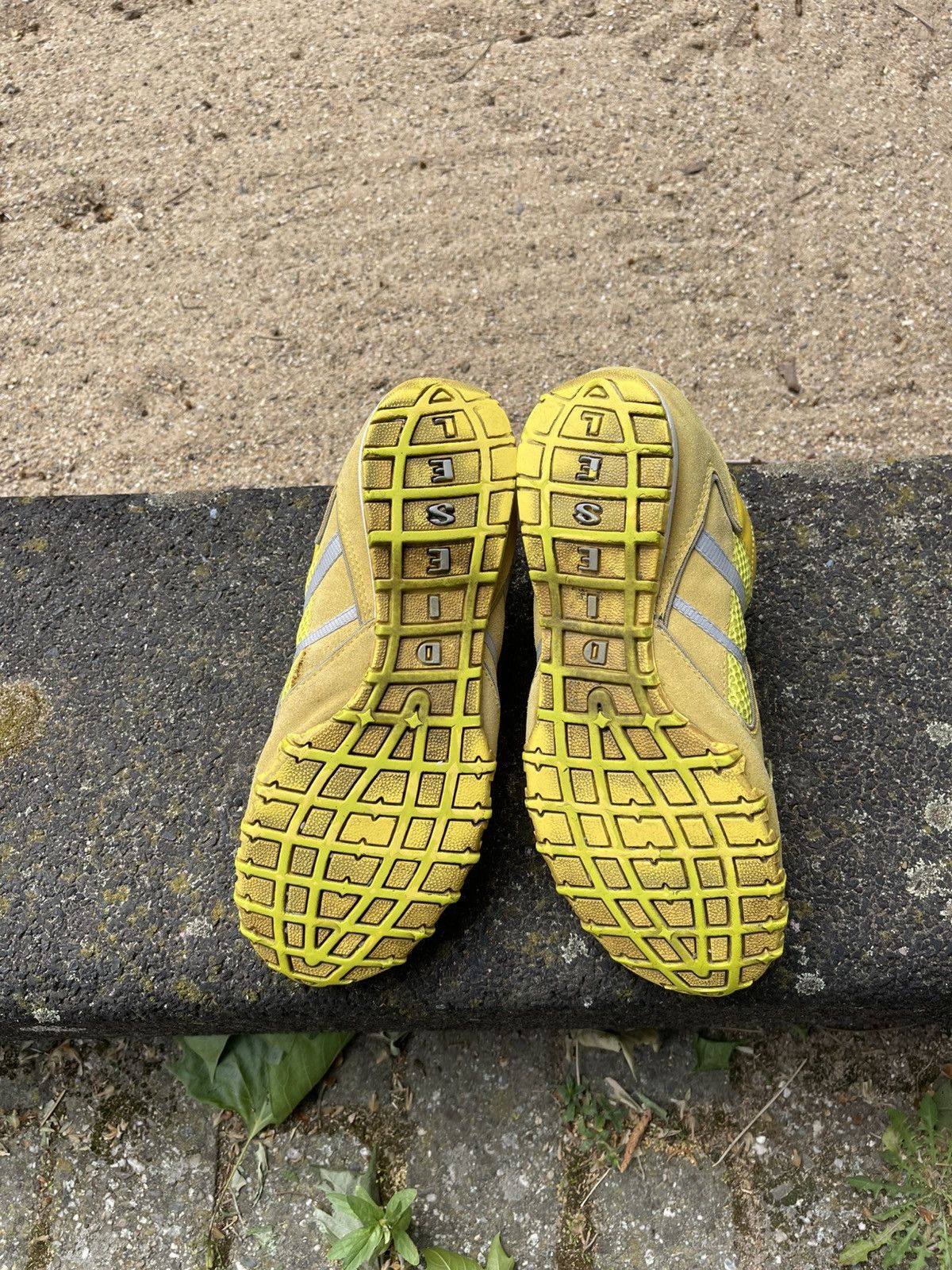 Diesel Y2K Diesel Whitney Menlo Yellow trainers Size US 9 / EU 42 - 4 Thumbnail