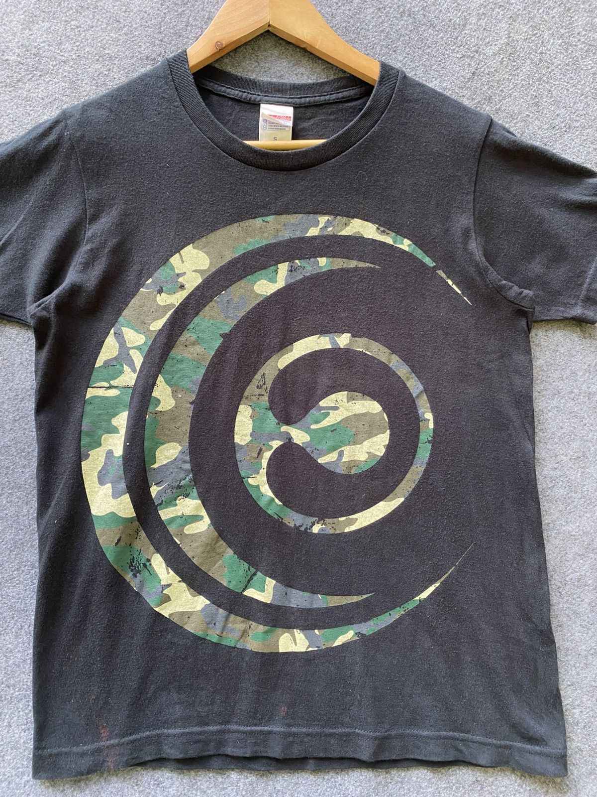 Japanese Brand × Vintage Vintage united althle photo tee Size US S / EU 44-46 / 1 - 2 Thumbnail