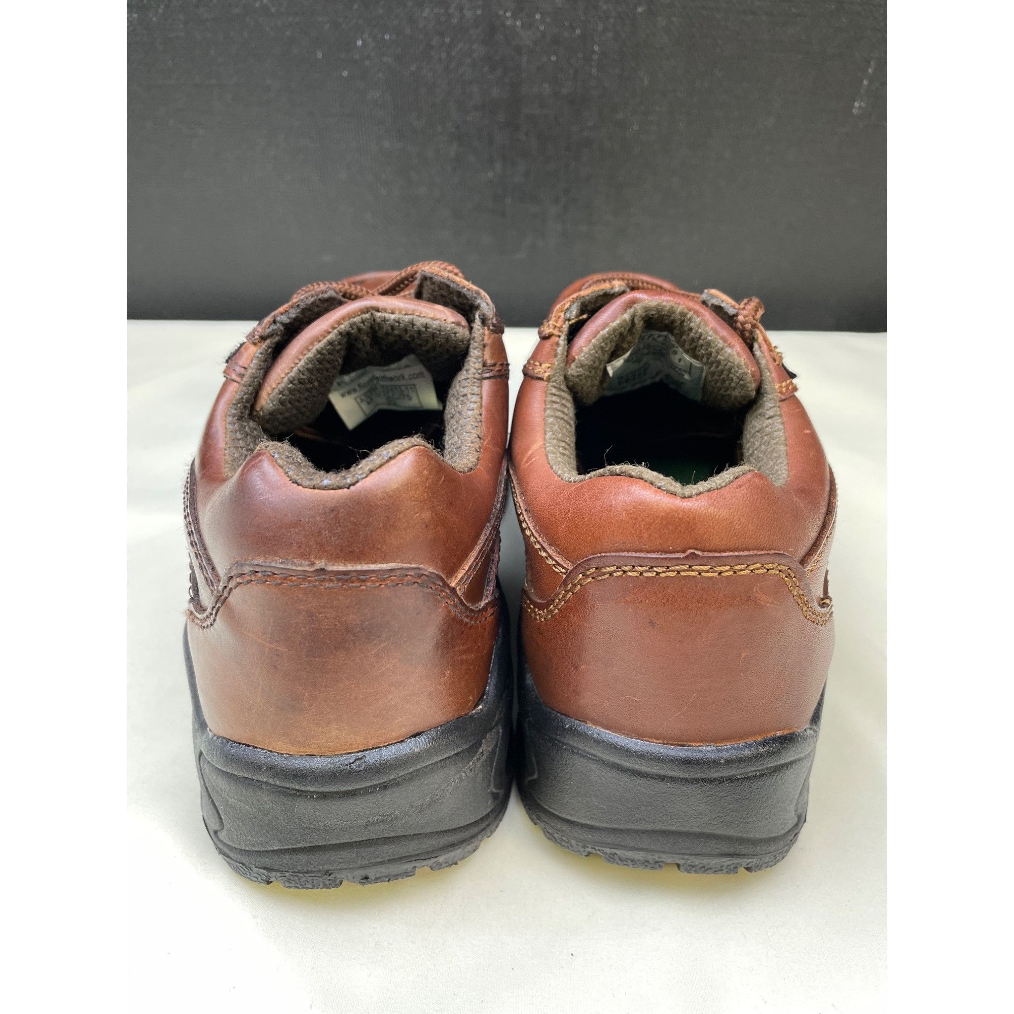 Florsheim Florsheim Unisex Brown Leather Eurocasual Oxfords/ Shoe Size Size US 5.5 / EU 38 - 5 Thumbnail