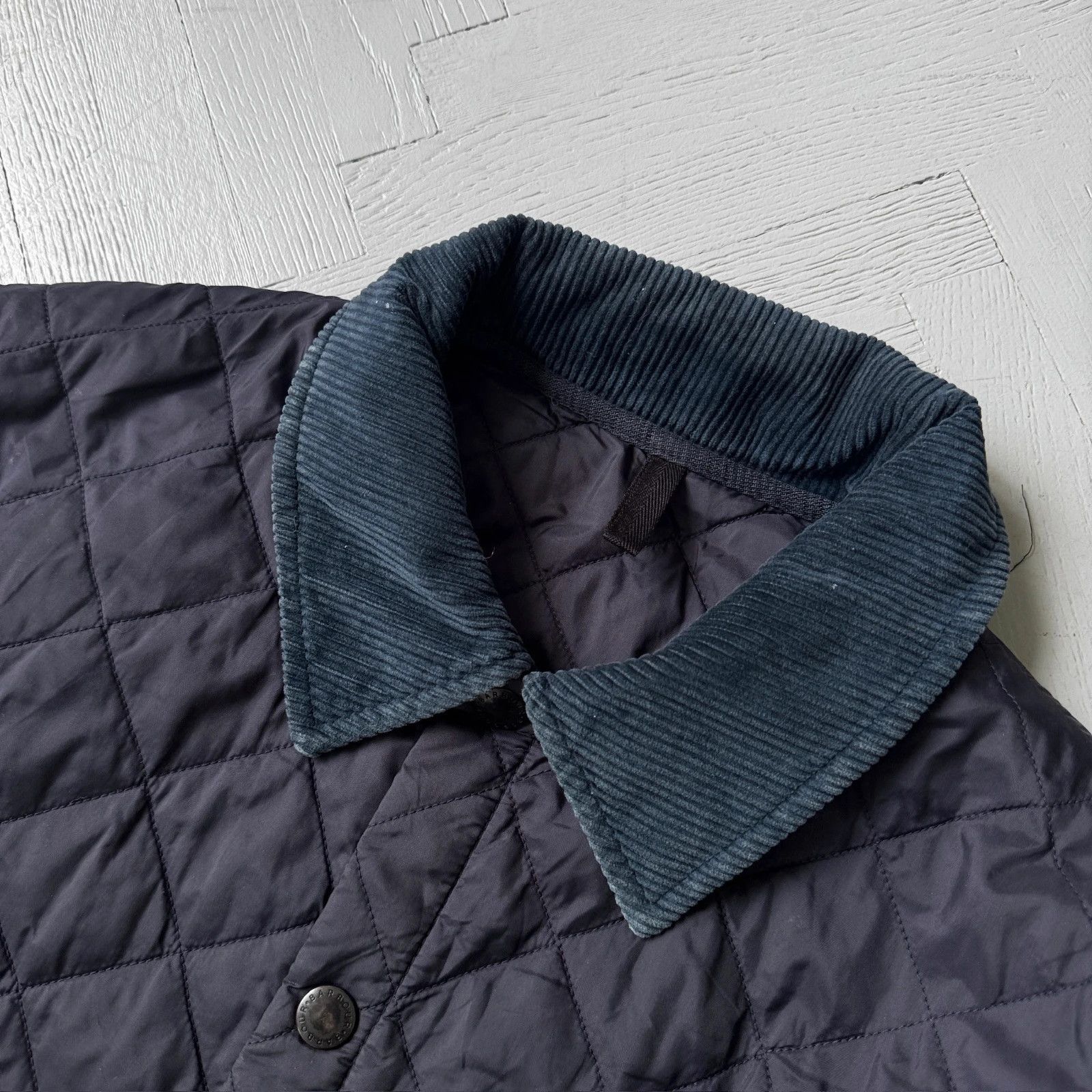 Barbour Barbour Traditional Quilted Liddesdale Jacket Corduroy Neck Size US S / EU 44-46 / 1 - 6 Thumbnail