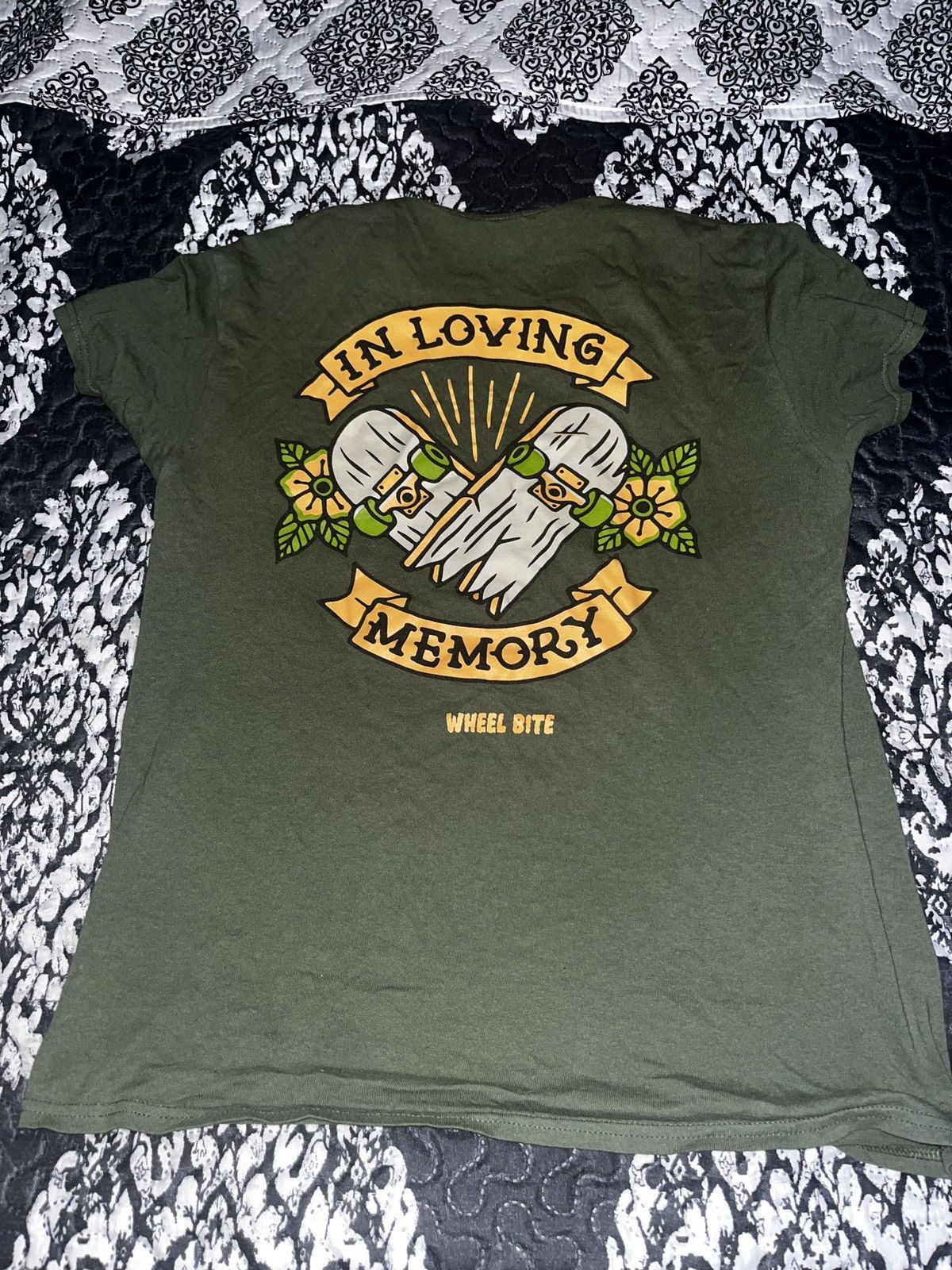 Other Wheel Bite 'In Loving Memory' Skateboard Tee Small Size US S / EU 44-46 / 1 - 3 Thumbnail
