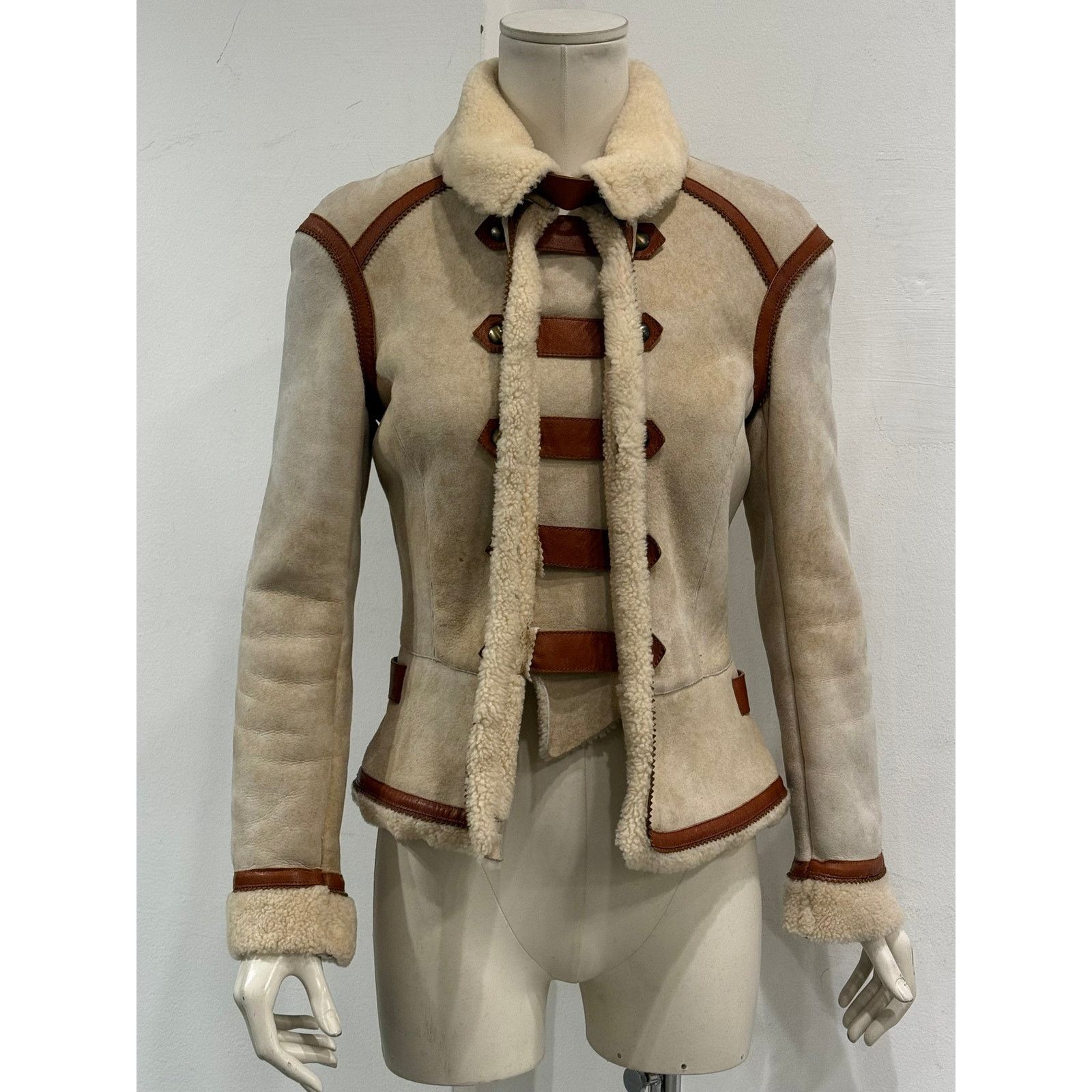 Roberto Cavalli Roberto Cavalli shearling jacket with contrast leather Size M / US 6-8 / IT 42-44 - 2 Thumbnail
