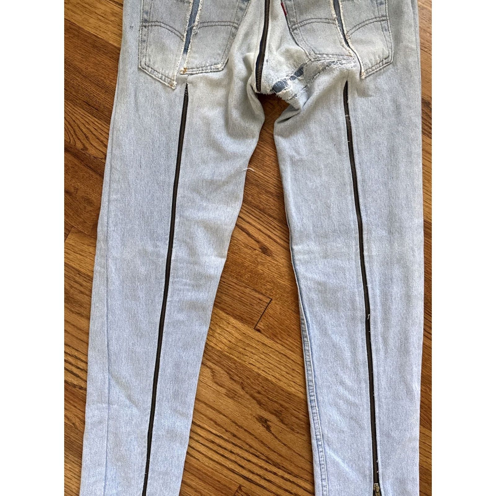 Levi's VINTAGE Levi's 501 Jeans Zip 32/33 Men Regular Blue Straight 32 33 C22 Size US 32 / EU 48 - 4 Thumbnail