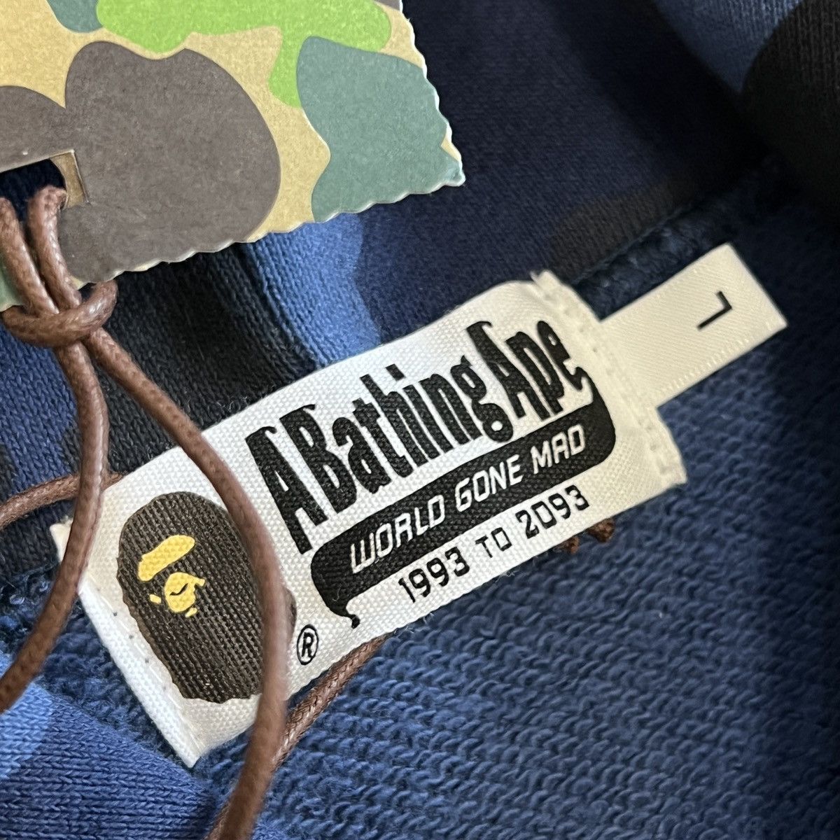 Bape Bape blue camo hoodie Size US L / EU 52-54 / 3 - 16 Thumbnail