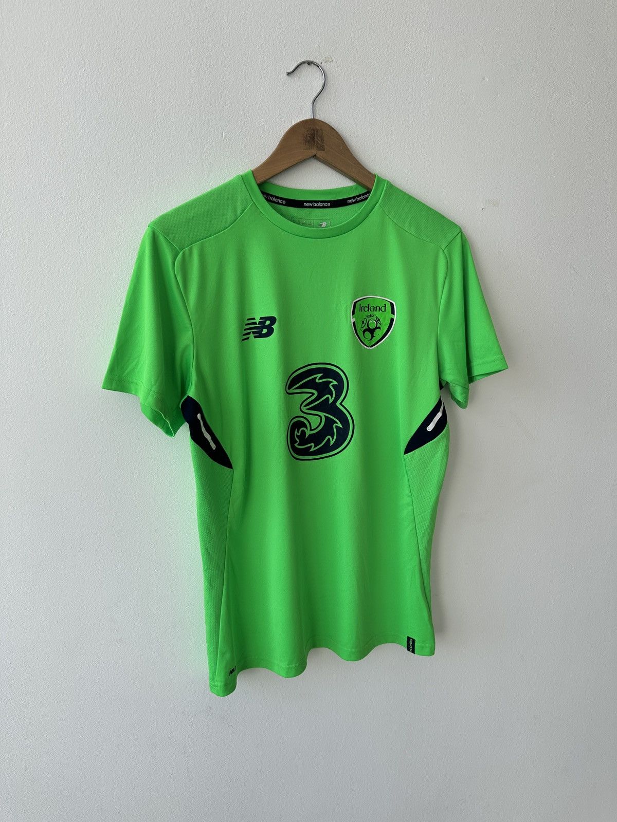 New Balance Ireland football jersey soccer New Balance size M Size US M / EU 48-50 / 2 - 2 Thumbnail