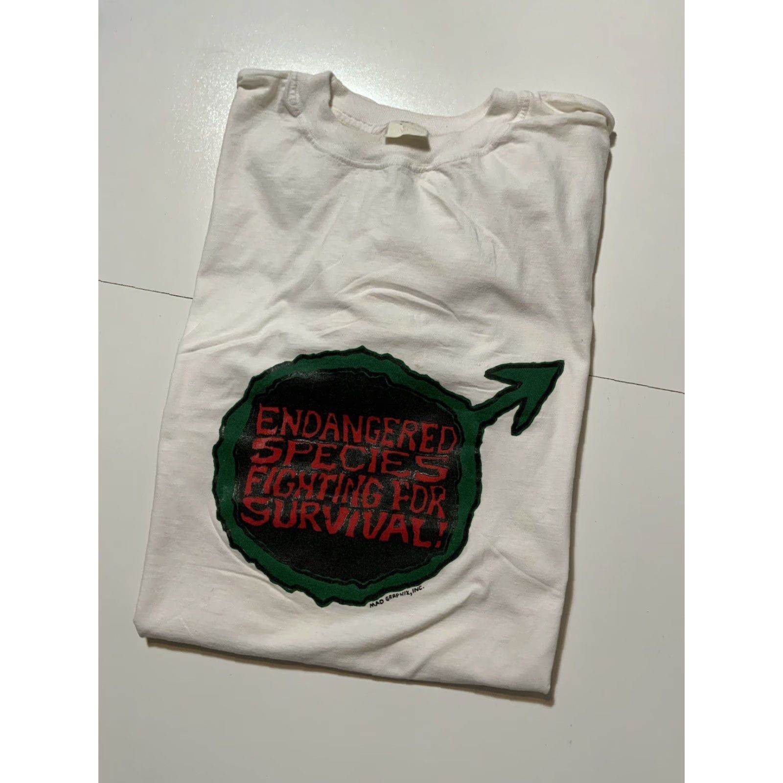 Vintage VINTAGE Mad Graphix Endangered Species Fighting For Survival Single Stitch T-Shirt XL White Short Sleeve Shirt Men Size US XL / EU 56 / 4 - 2 Thumbnail