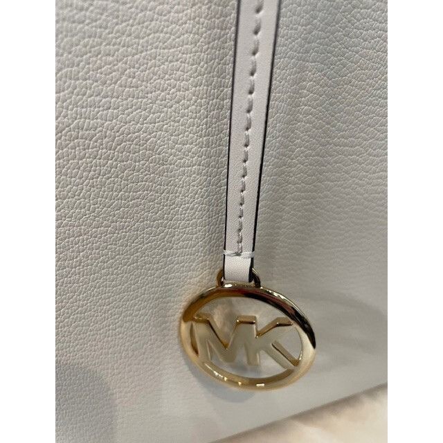 Michael Kors NWT Michael Kors Avril Extra Large Top Zip Tote Shoulder Lea Size ONE SIZE - 6 Thumbnail