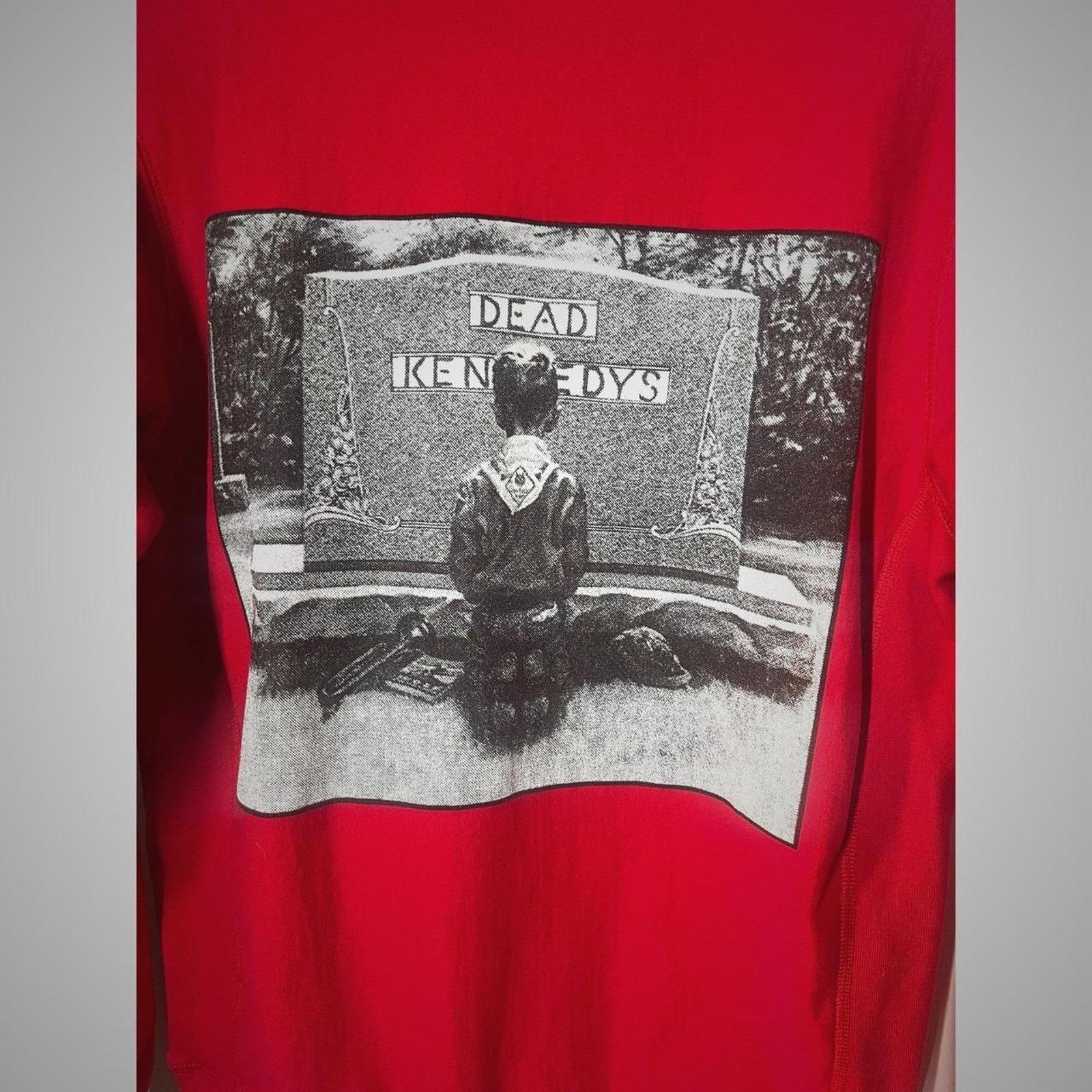 Supreme SS14 Supreme x Dead Kennedys Red Hoodie Size US M / EU 48-50 / 2 - 7 Thumbnail