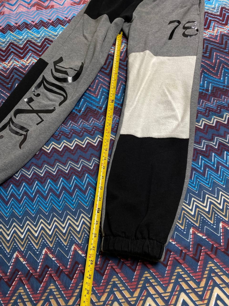 Juicy Couture × Vintage Juicy Couture big logo sweatpants y2k 00s Size 26" / US 2 / IT 38 - 15 Thumbnail