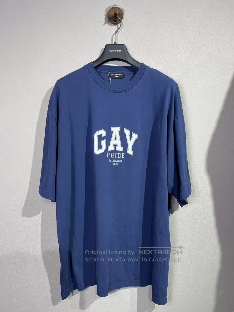 Balenciaga Balenciaga Dark Blue Patch Embroidered Letter Short Sleeve Size US L / EU 52-54 / 3 - 1 Thumbnail