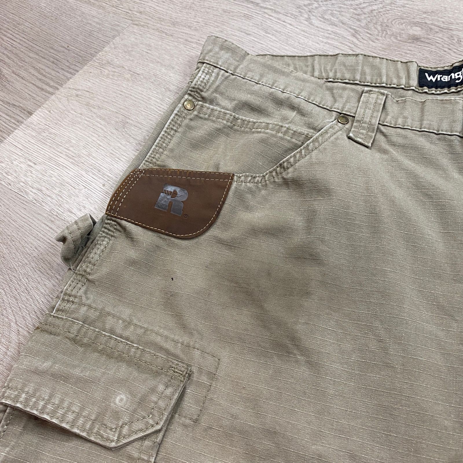 Wrangler Wrangler Riggs Workwear Cargo 11" Shorts Men's 38 Size US 38 / EU 54 - 9 Thumbnail