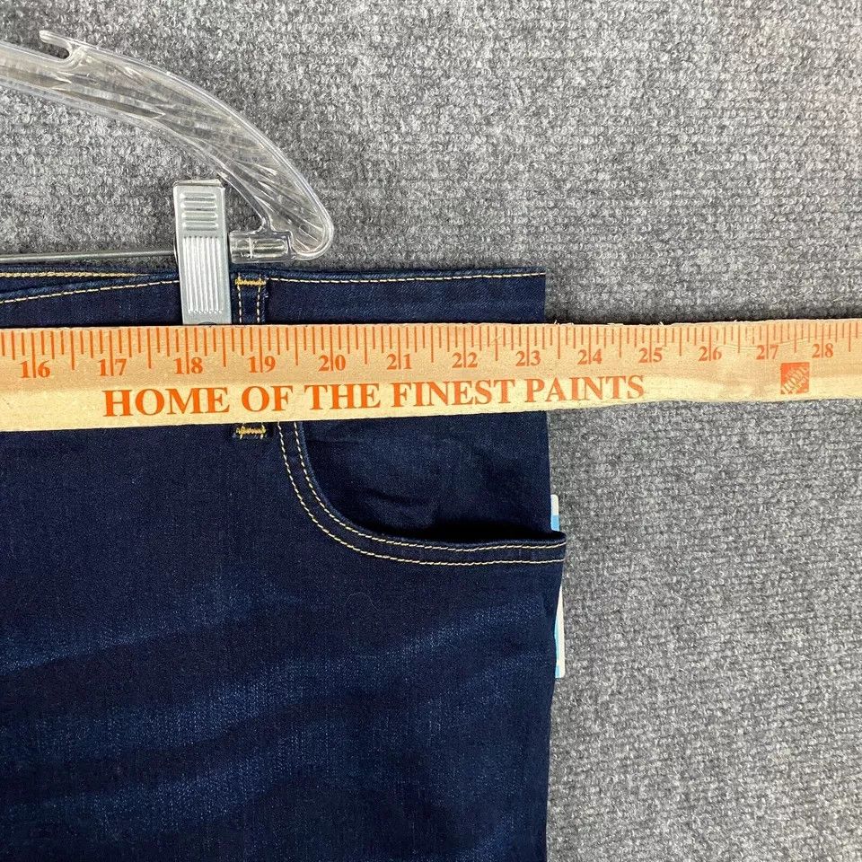 Old Navy Old Navy Rockstar Jeans Women's 26 Denim NWT Elastic Cotton Size 26" / US 2 / IT 38 - 2 Thumbnail