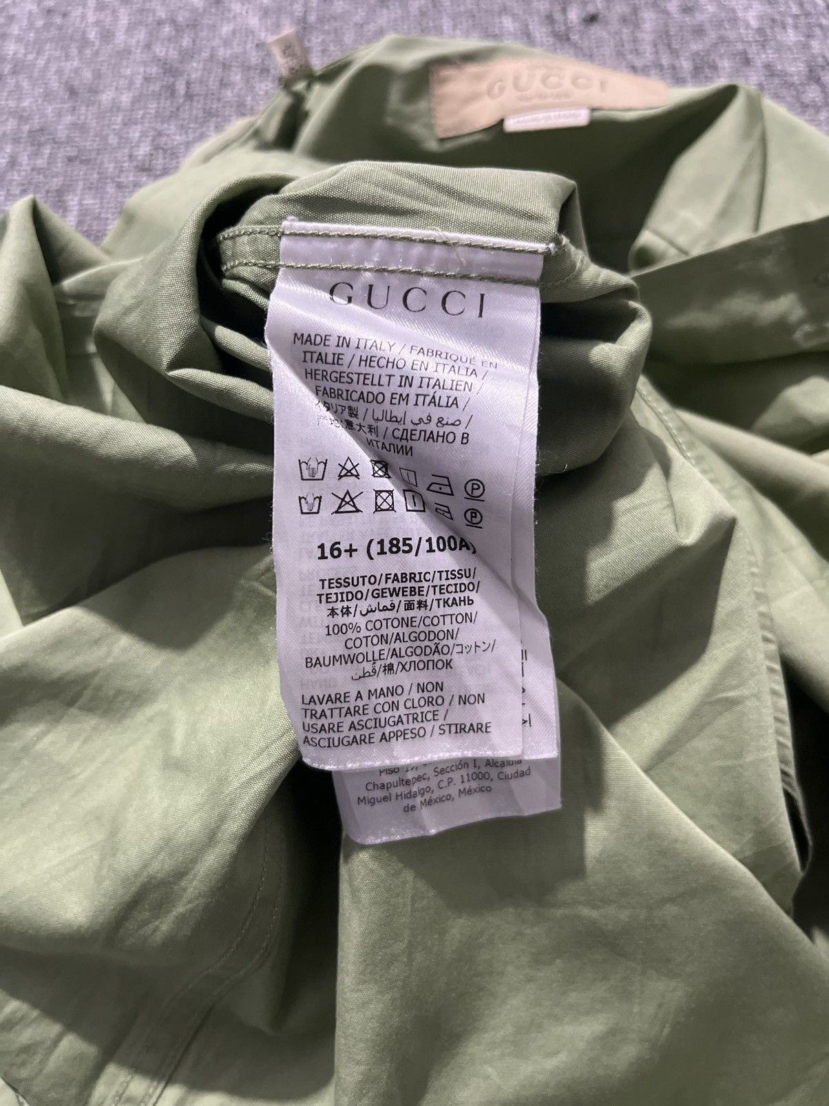 Gucci Rare! Gucci uniform shirt button Size US L / EU 52-54 / 3 - 8 Thumbnail