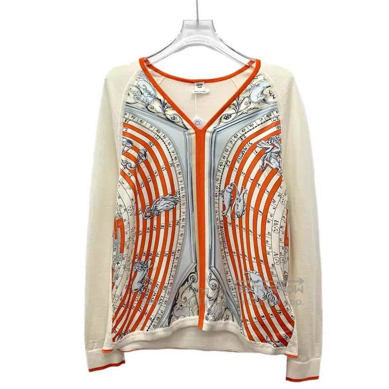 Hermes Hermes Bicolor Silk Compass Printed Cashmere V-Neck Long S Size XS / US 0-2 / IT 36-38 - 1 Thumbnail