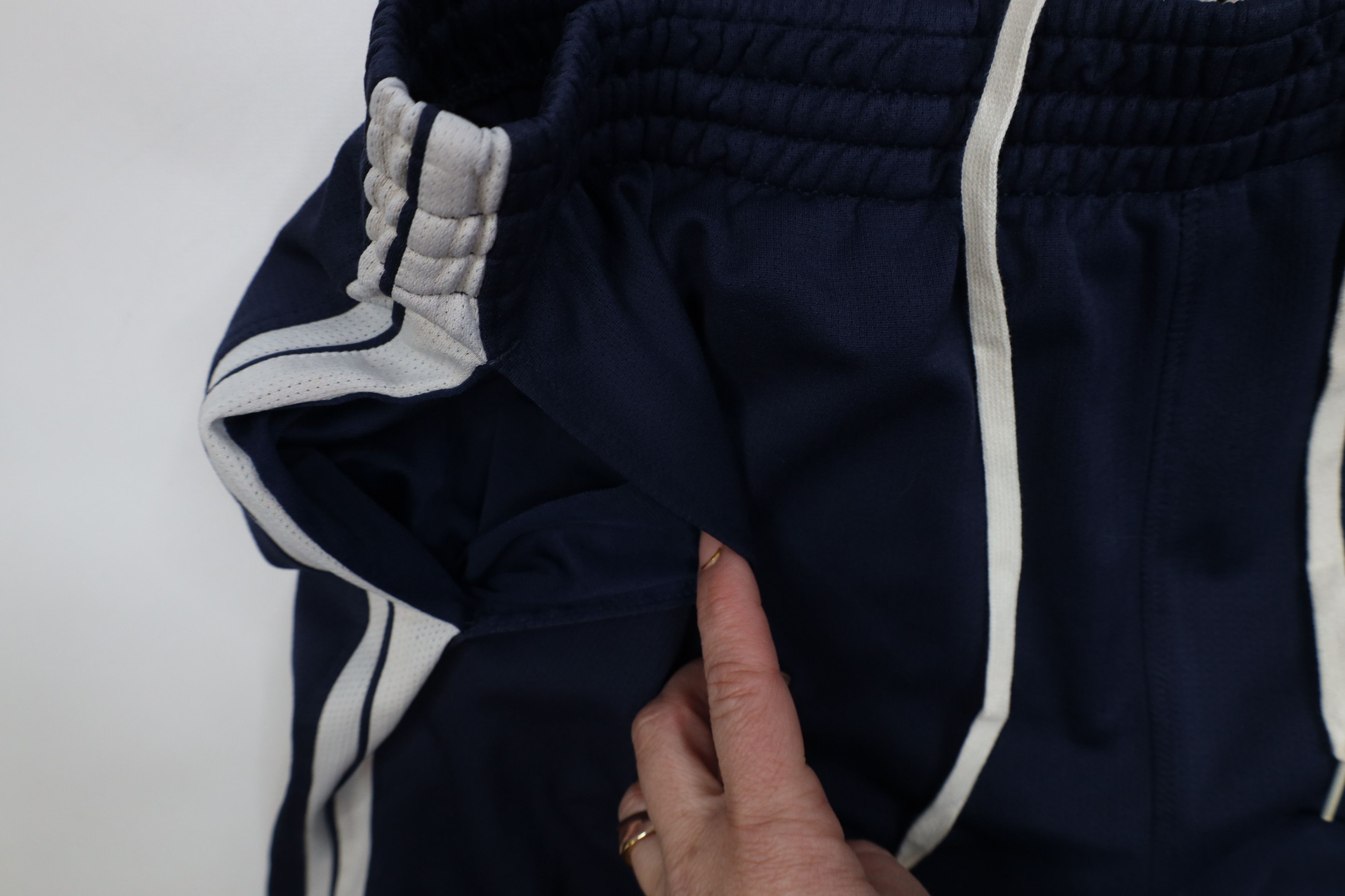 Nike Vintage Y2K Nike Basketball Scott Mini Swoosh Wide Leg Pants Size US 36 / EU 52 - 9 Thumbnail