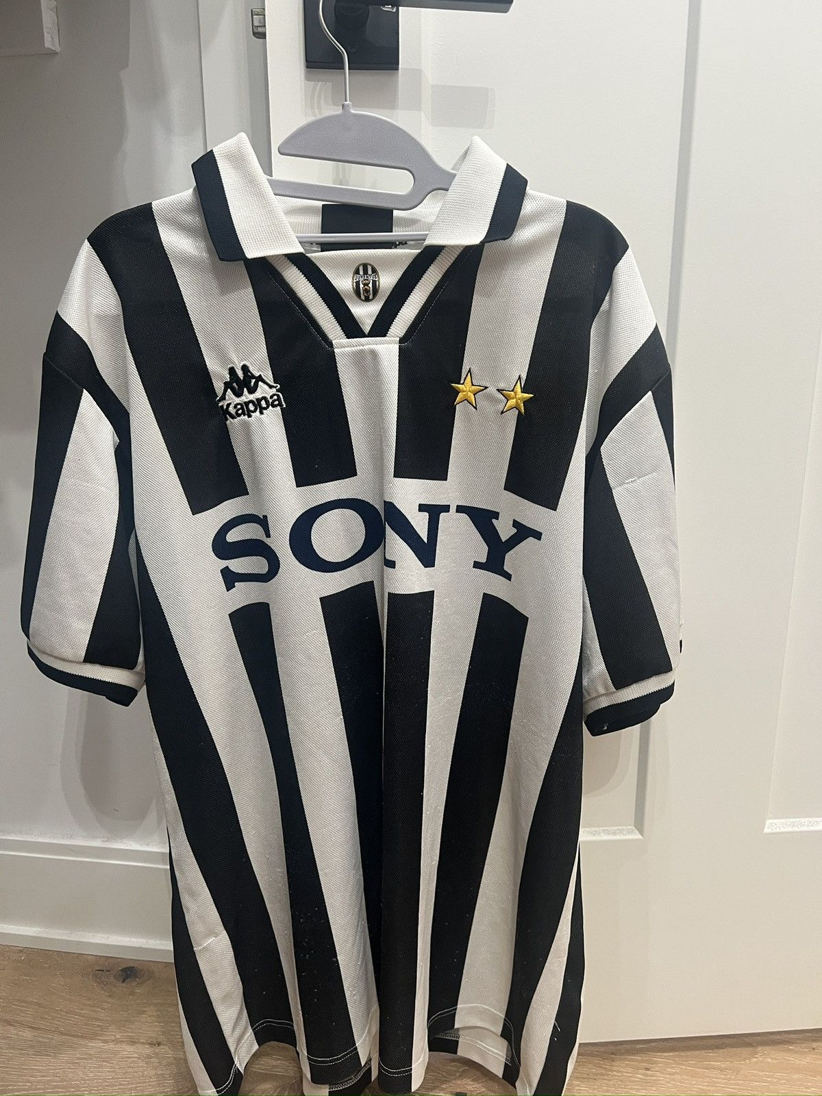 Sony Juventus Lotto Sony 90s Long Sleeve Jersey XL Made in Italy Size US XL / EU 56 / 4 - 1 Thumbnail