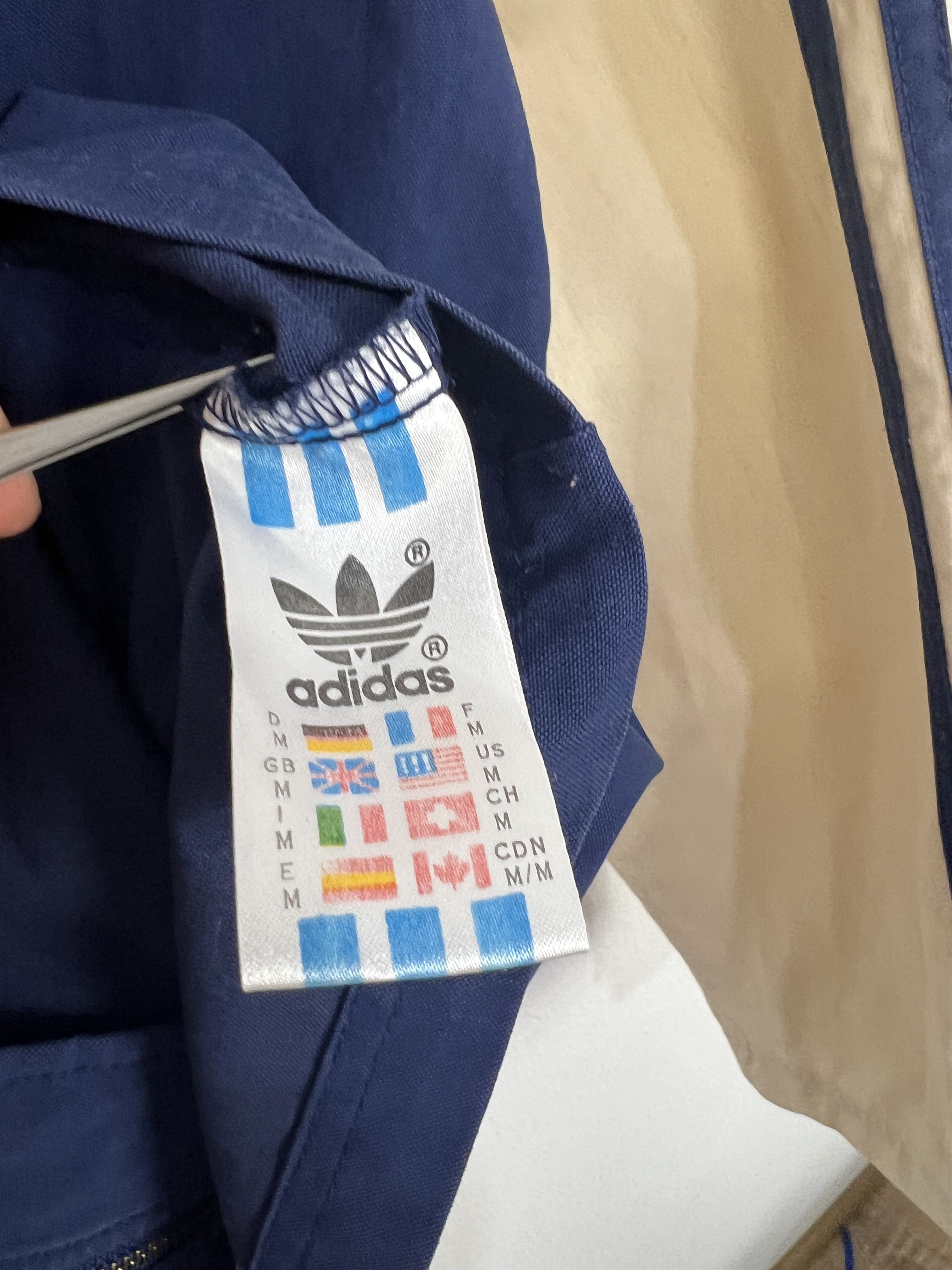 Adidas Vintage 90's Adidas Beige Jacket Zip Track Top Rare Hype Size US M / EU 48-50 / 2 - 9 Thumbnail