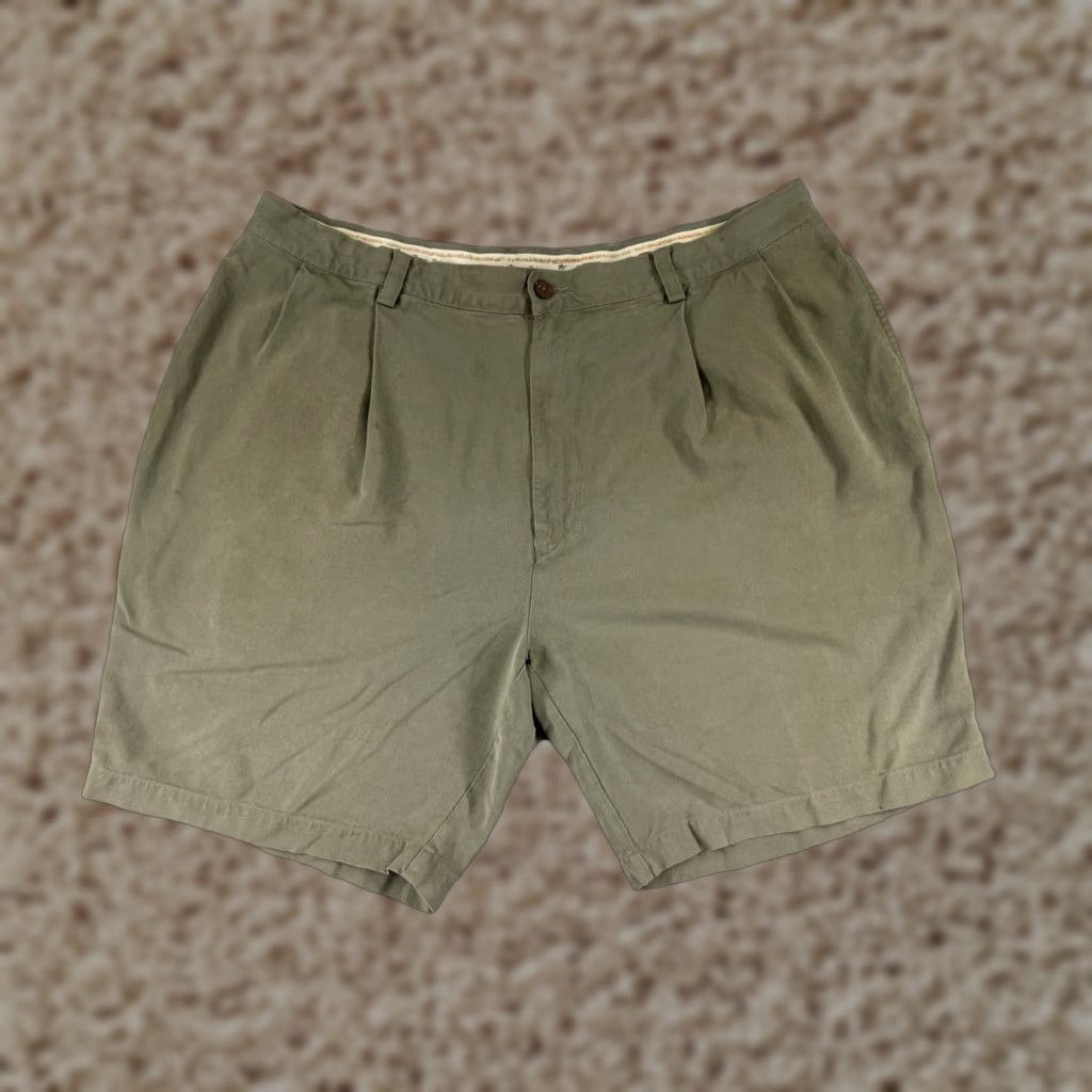 Tommy Bahama Tommy Bahama Shorts Mens 40 Green Silk Pleated Vacation Resort Outdoors Size US 40 / EU 56 - 1 Thumbnail