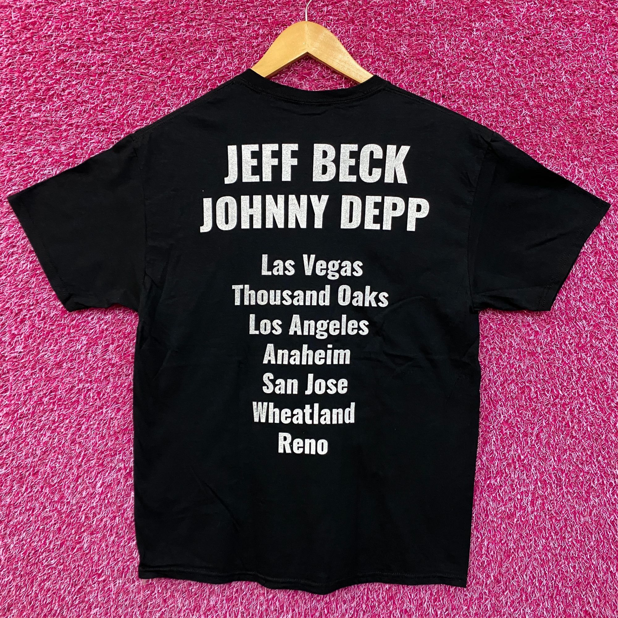 Other Jeff Beck Johnny Depp Tour Tshirt size Medium Size US M / EU 48-50 / 2 - 3 Thumbnail