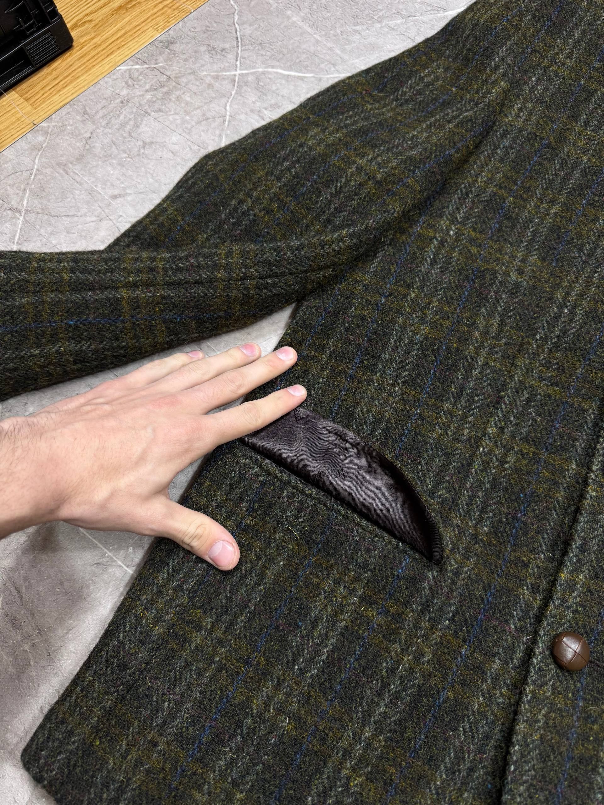 Harris Tweed Harris Tweed Blazer Handwoven 80s Scottish Wool Herringbone Size US S / EU 44-46 / 1 - 9 Thumbnail