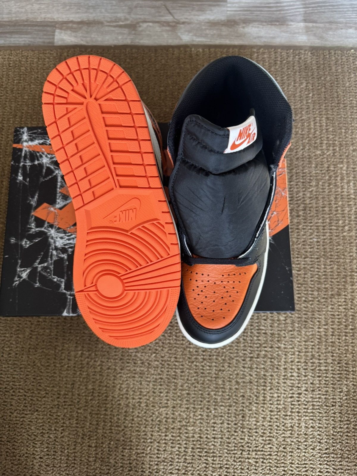 Jordan Brand Jordan 1 OG shattered backboard 2025 Size US 9 / EU 42 - 3 Thumbnail