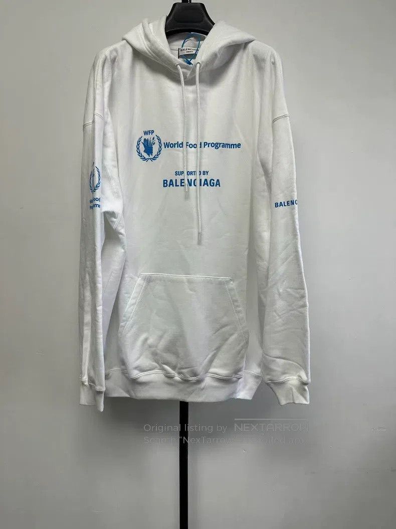 Balenciaga Balenciaga Solid Color Printed Hooded Sweatshirt Size US L / EU 52-54 / 3 - 1 Thumbnail