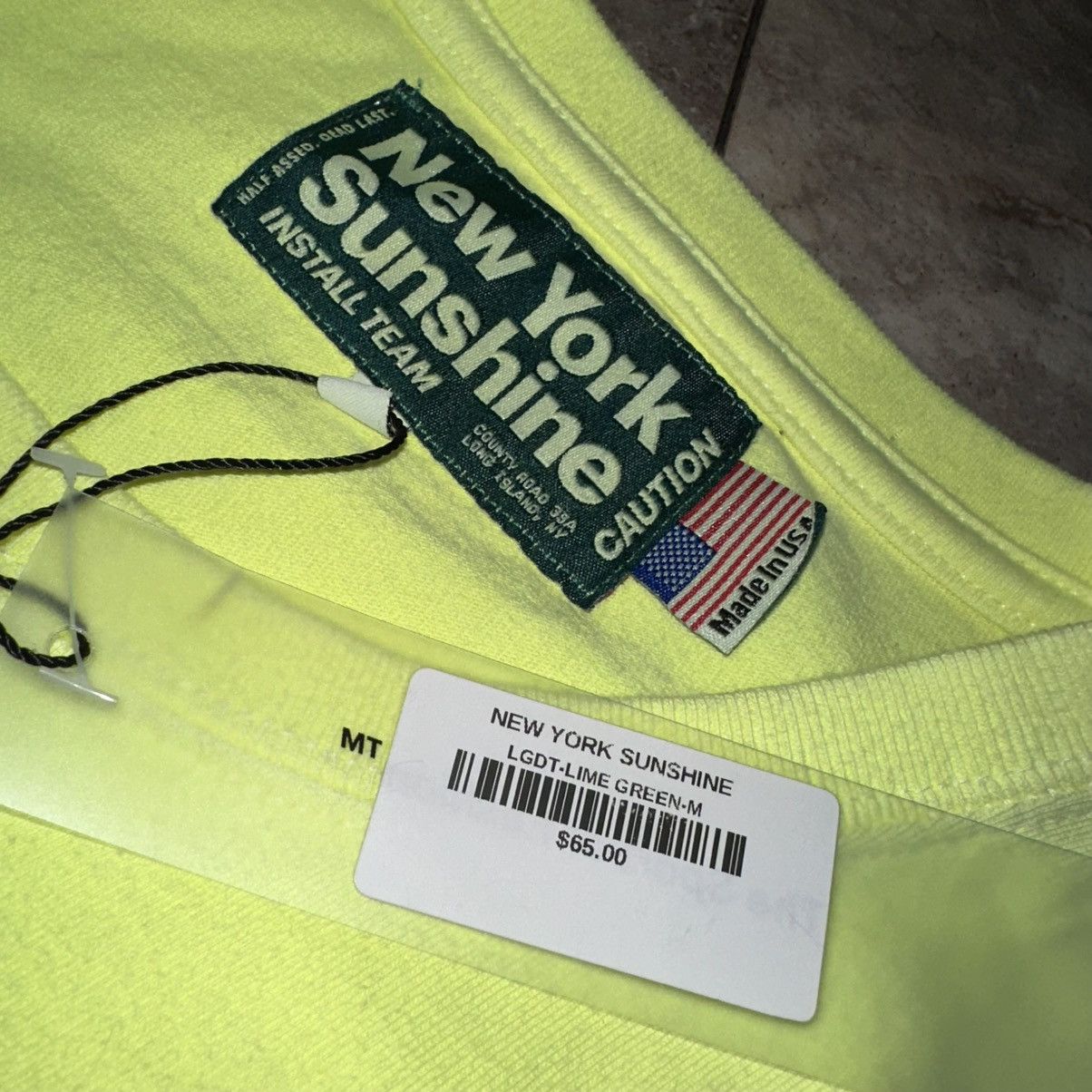 New York Sunshine New York Sunshine Install Team Tee Lime Green NWT Medium Size US M / EU 48-50 / 2 - 5 Thumbnail