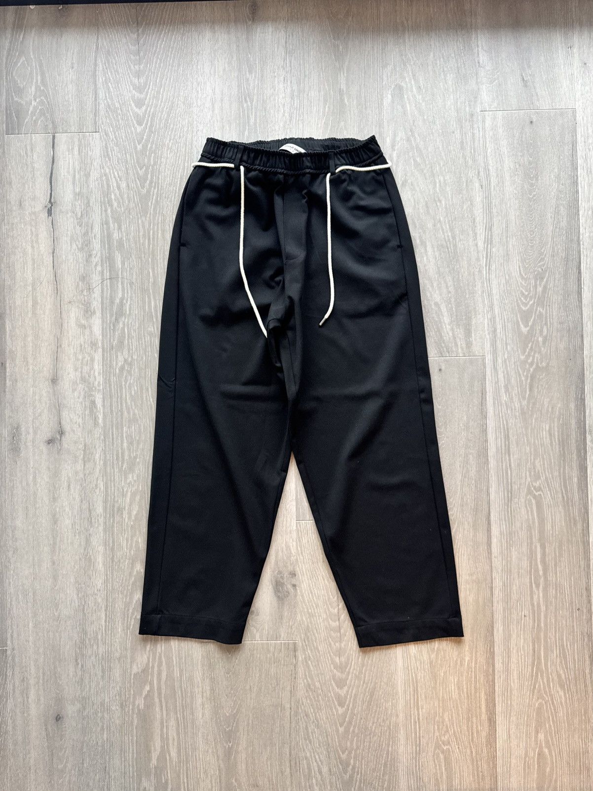 About:Blank about:blank Black Cropped Trousers Size US 34 / EU 50 - 1 Thumbnail