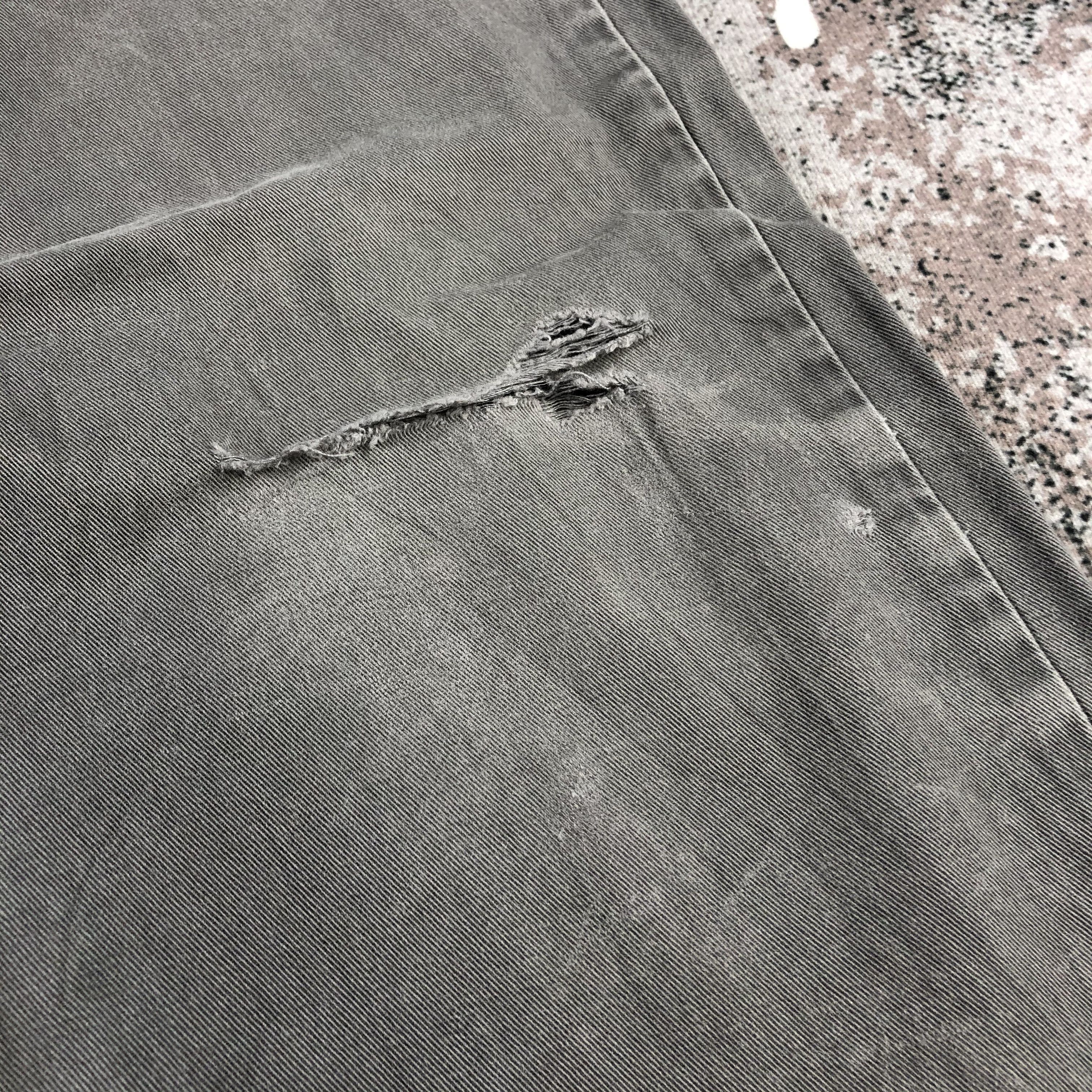 Levi's Vintage Levis 514 Jeans Distressed Denim KJ1055 Size US 34 / EU 50 - 7 Thumbnail