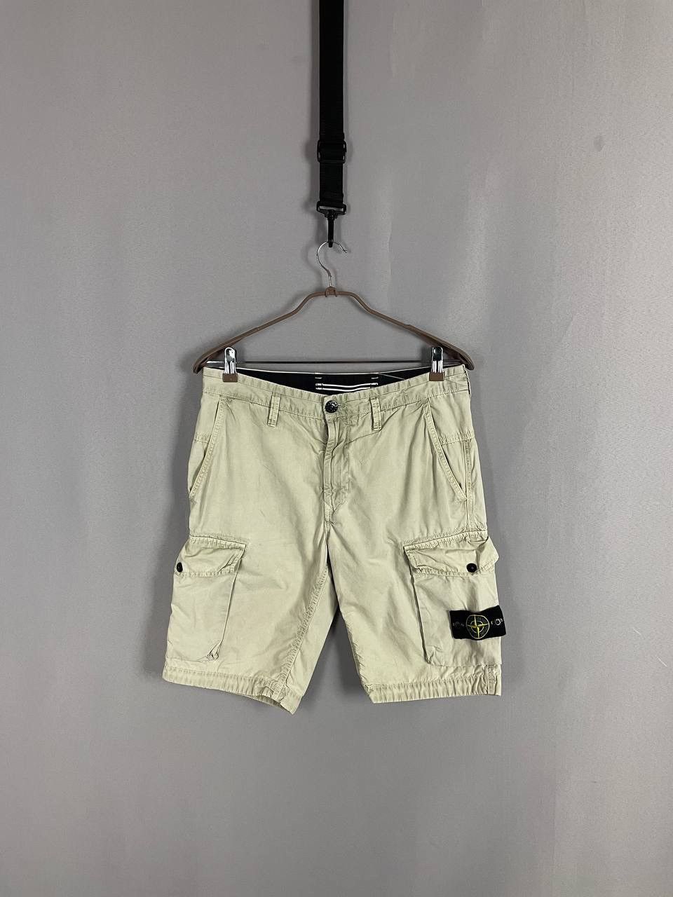 Stone Island Stone Island Cargo Shorts Beige Size US 30 / EU 46 - 2 Thumbnail