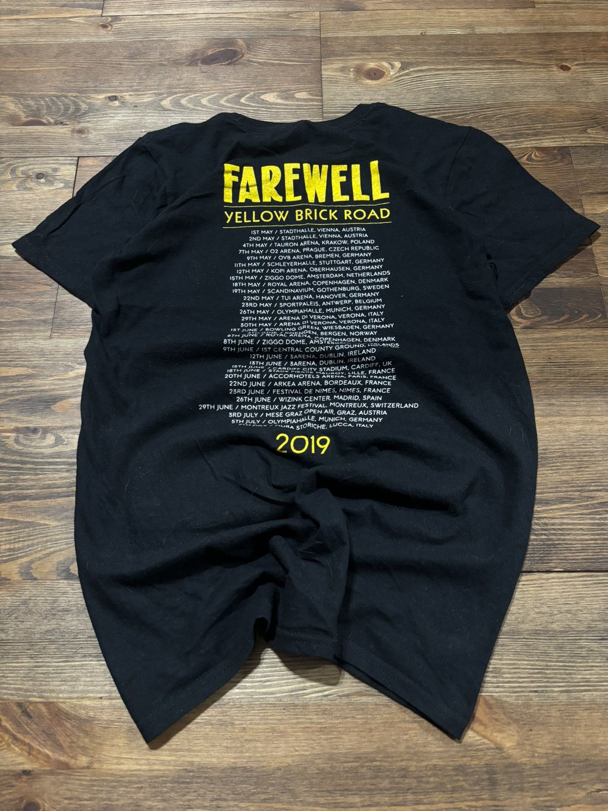 Band Tees × Vintage Elton John Farewell Yellow Brick road tour Tee Size US S / EU 44-46 / 1 - 2 Thumbnail