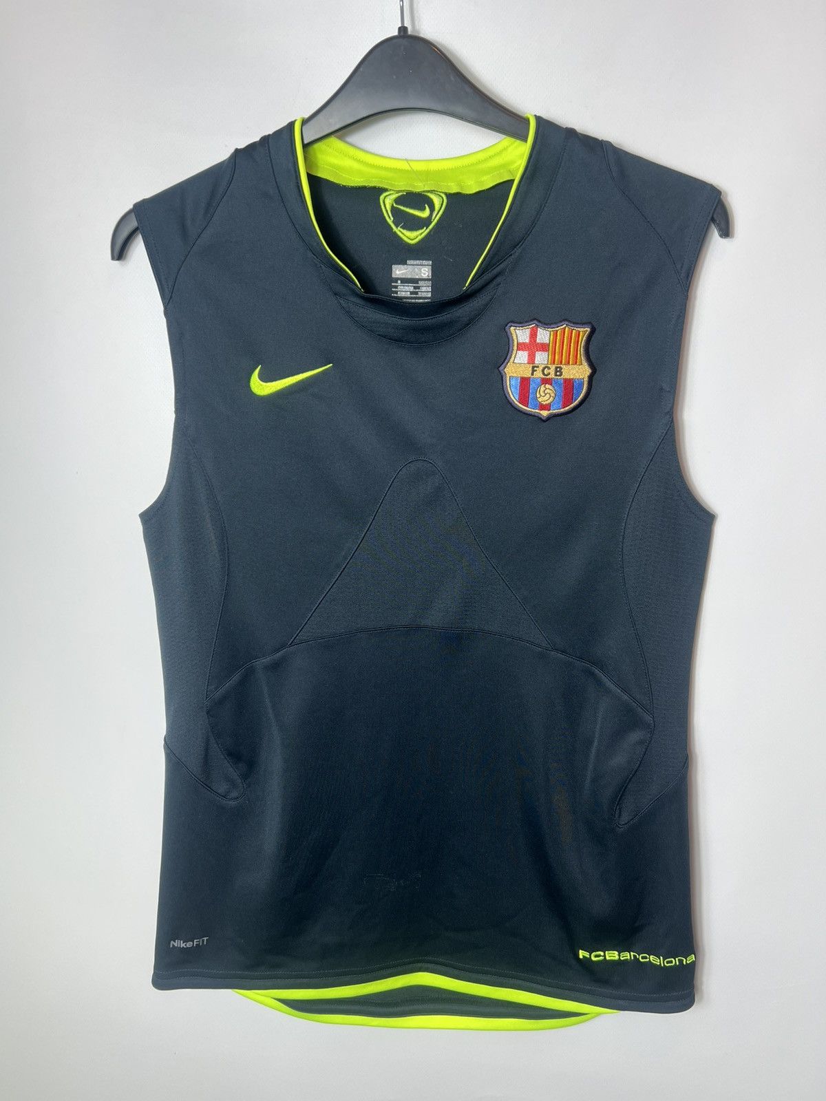 Nike Vintage 2007 Nike Fc Barcelona Soccer Football Tank Top Tee Size US S / EU 44-46 / 1 - 1 Thumbnail