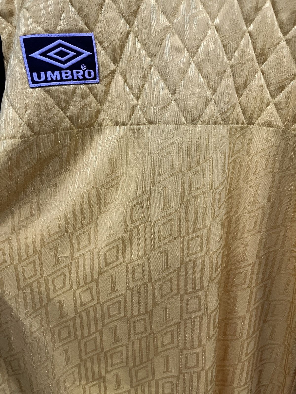 Umbro VINTAGE UMBRO KEEPER JERSEY PADDING Size US L / EU 52-54 / 3 - 8 Thumbnail