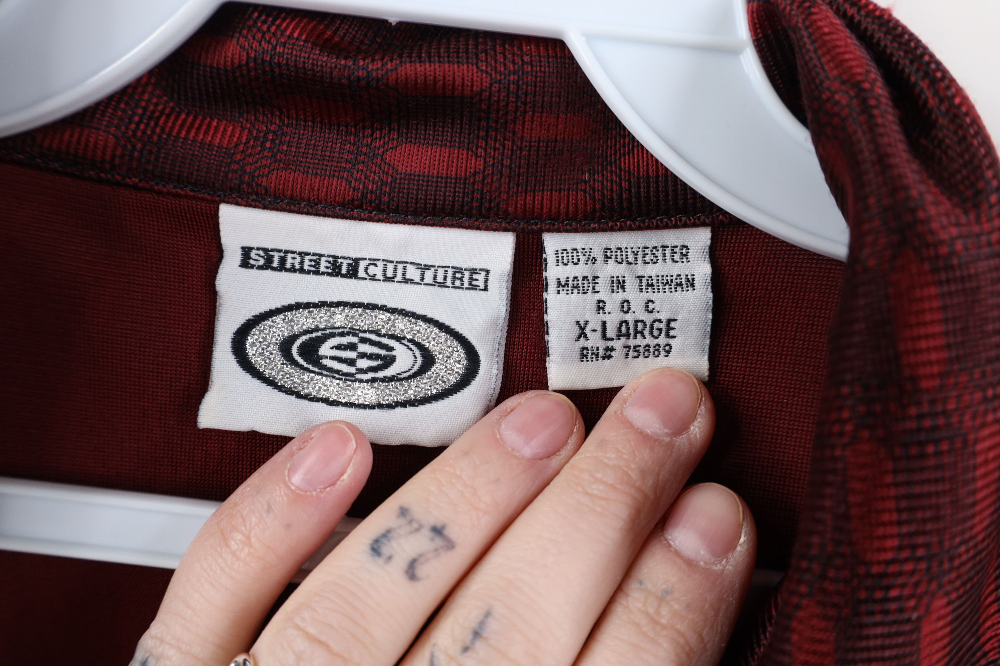 Vintage Vintage 90s Y2K Streetwear Porn Star EDM Rave Button Shirt Size US XL / EU 56 / 4 - 8 Thumbnail