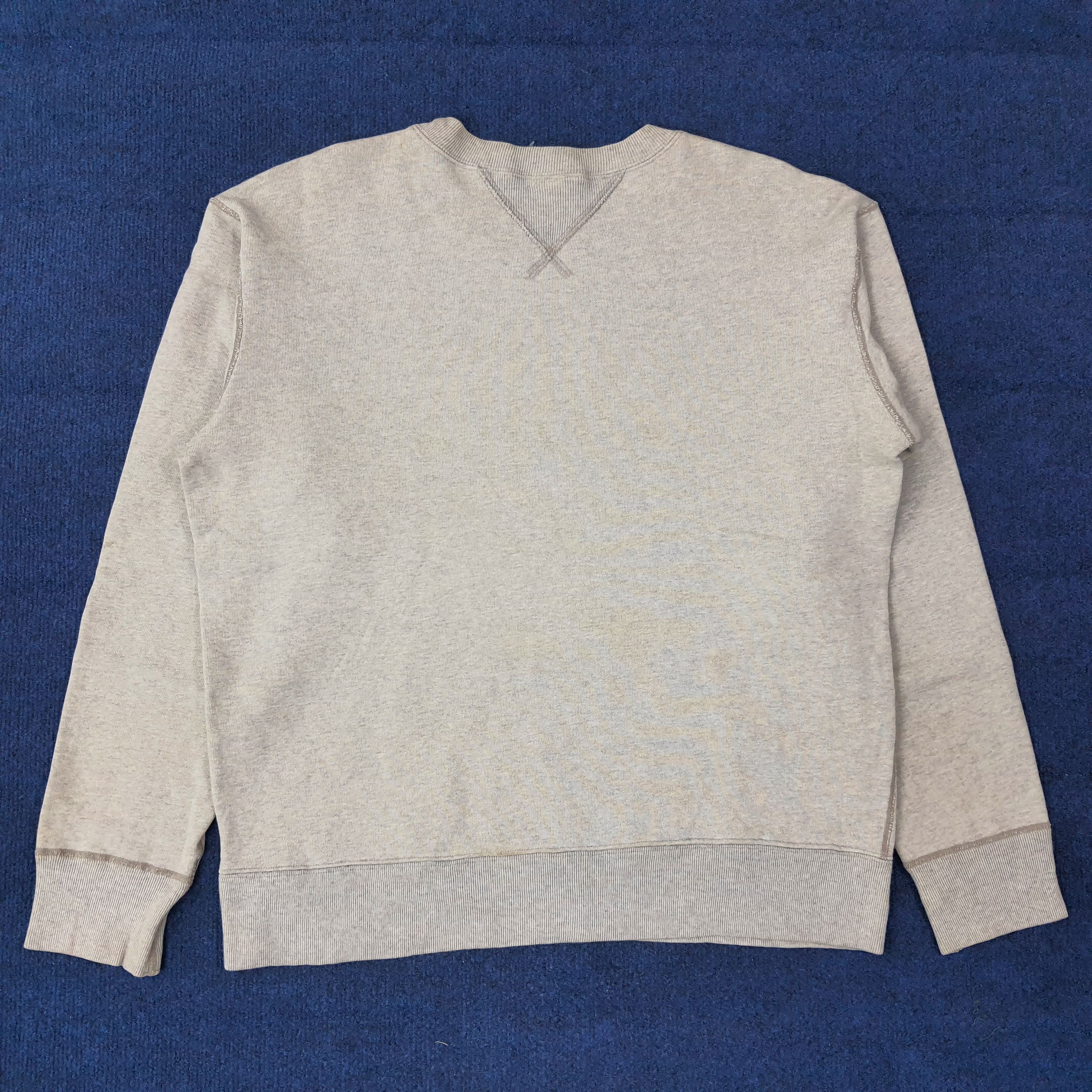 Vintage Vintage YALE Sweatshirt C261N15 Size US L / EU 52-54 / 3 - 3 Thumbnail