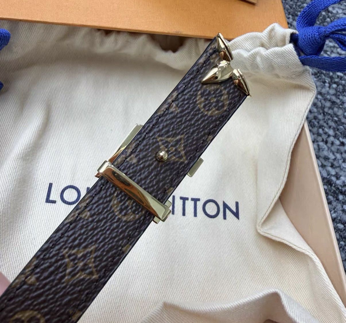 Louis Vuitton Louis Vuitton Initiales Reversible Monogram Belt J42 Size ONE SIZE - 6 Thumbnail
