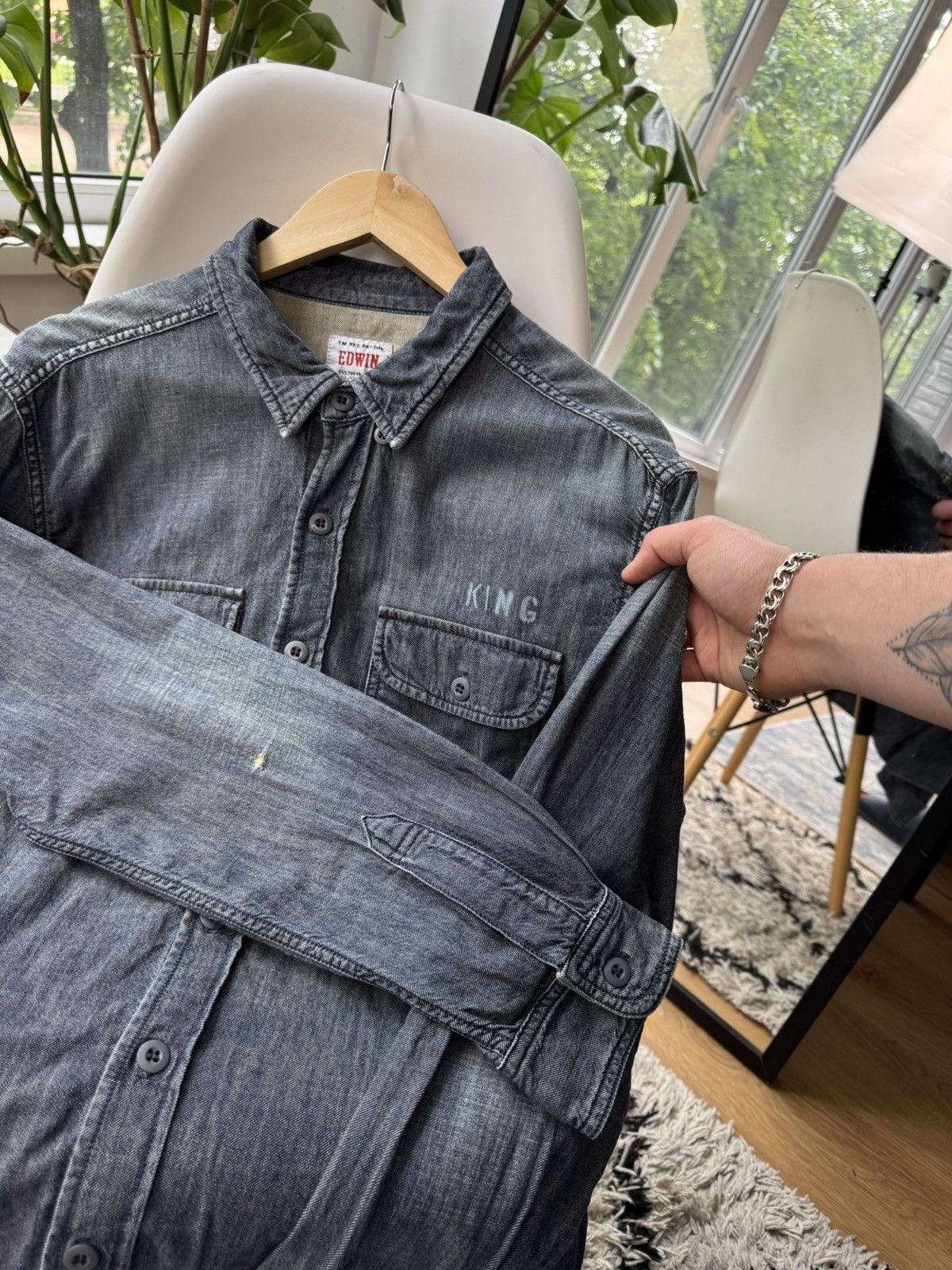 Edwin × Japanese Brand Edwin King jeans shirt size L 🇯🇵 Size US L / EU 52-54 / 3 - 9 Thumbnail