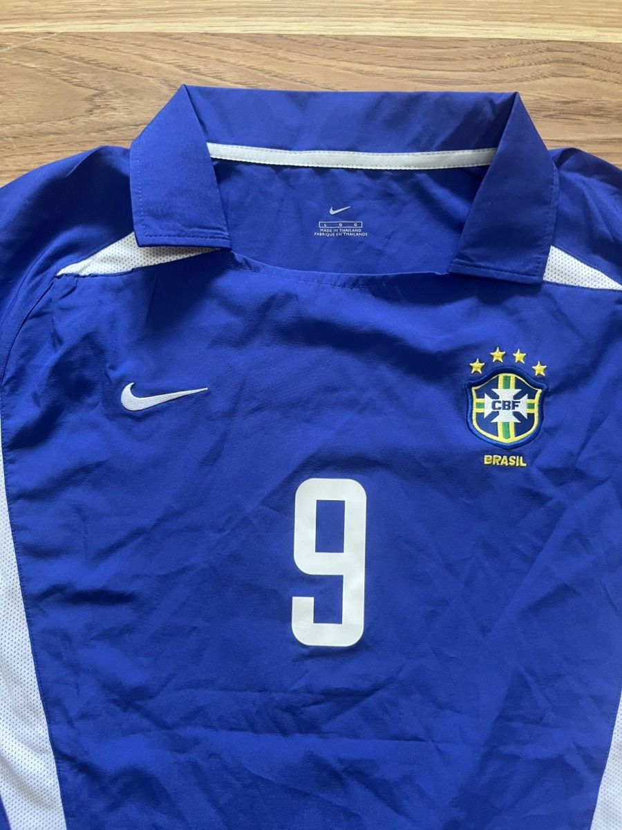 Nike Jersey Nike Brazylia Ronaldo Nazario 2002 Away Size US L / EU 52-54 / 3 - 5 Thumbnail