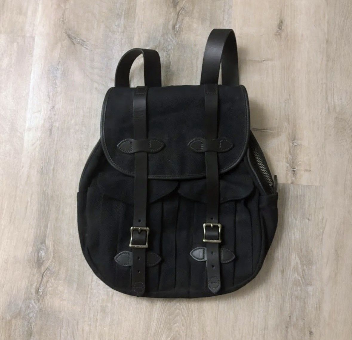 Filson Filson Rugged Twill Rucksack | Grailed