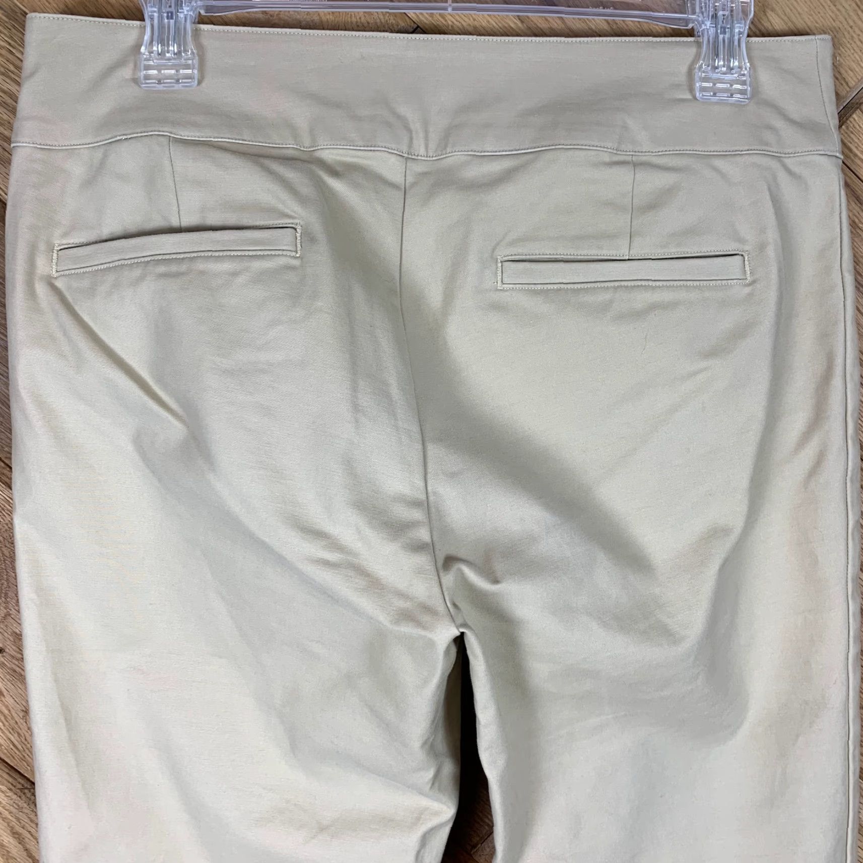 Vintage American Living Womens Pants Khakis Size 8 Beige Back Pockets Flat Front Straight Leg Casual Machine Washable Petite Size 30" / US 8 / IT 44 - 6 Thumbnail