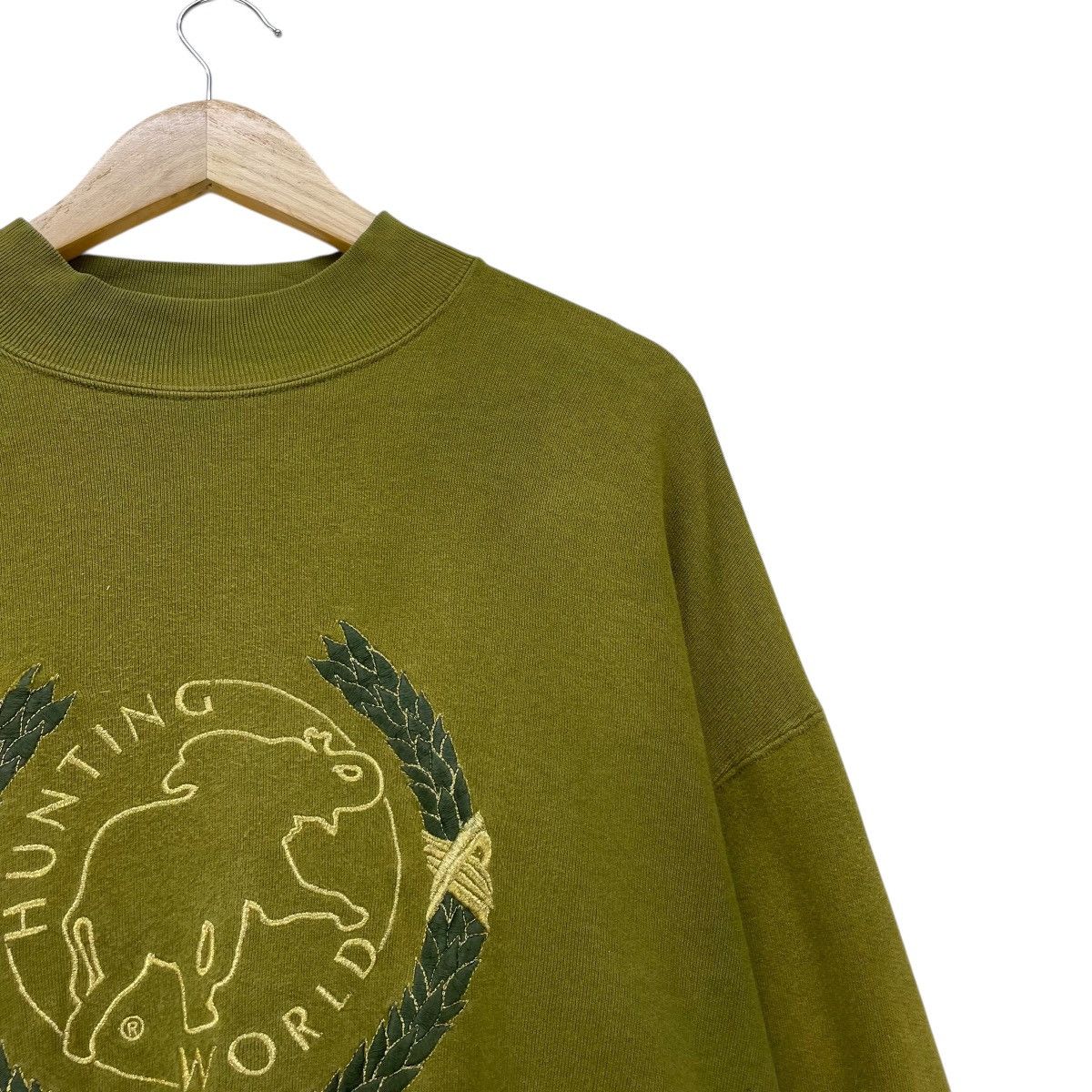 Vintage 💥Vintage Hunting World crewneck sweatshirt. Size US M / EU 48-50 / 2 - 5 Thumbnail