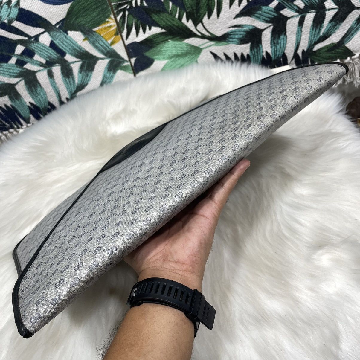 Gucci Authentic Vtg. GUCCI Large Portfolio Clutch Bag Size ONE SIZE - 8 Thumbnail